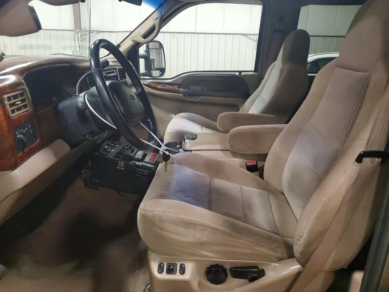 2002 Ford F250 Super Duty Tan vin: 3FTNW21F22MA23184