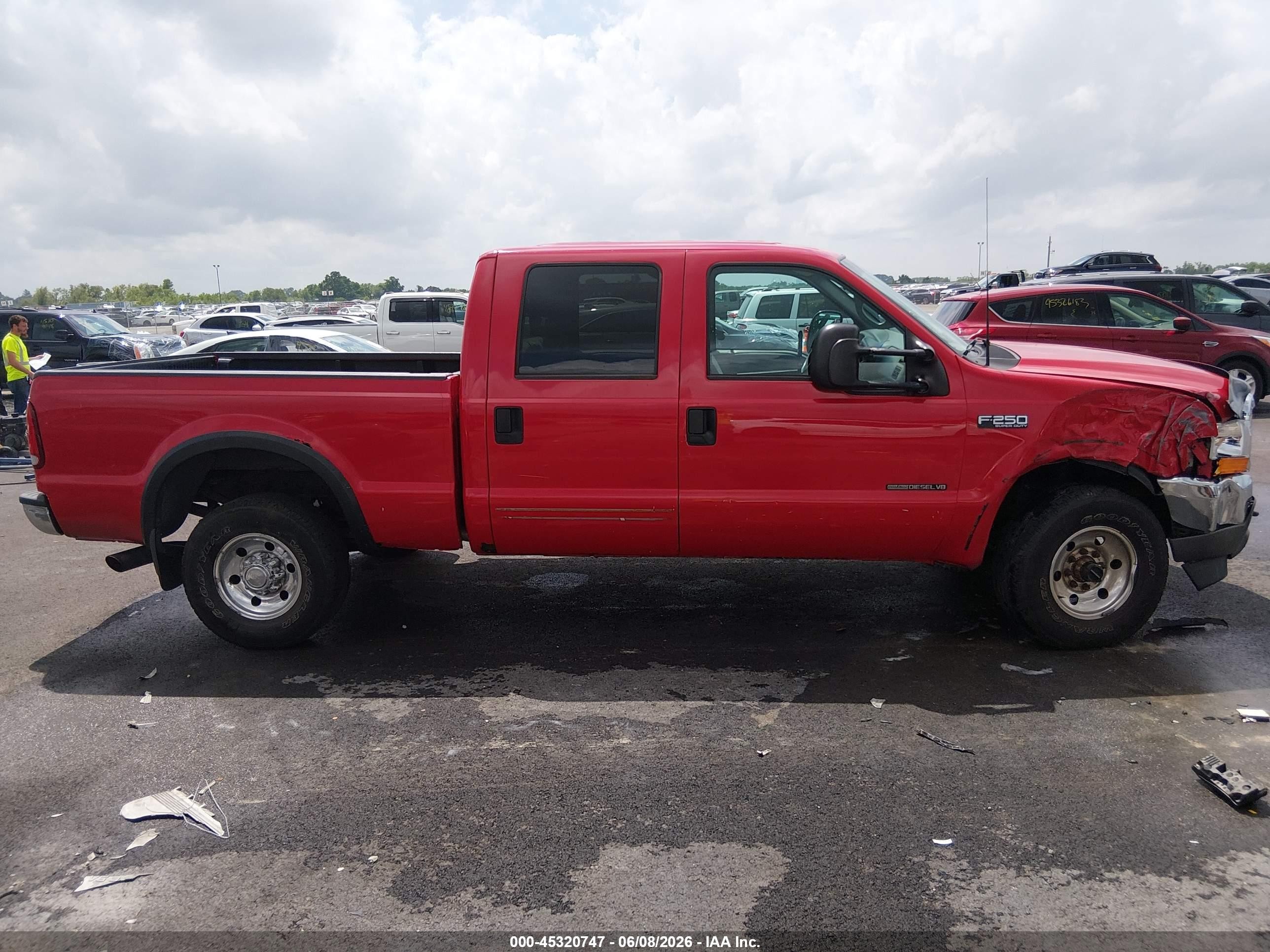 2001 Ford F-250   Red vin: 3FTNW21F51MA77156