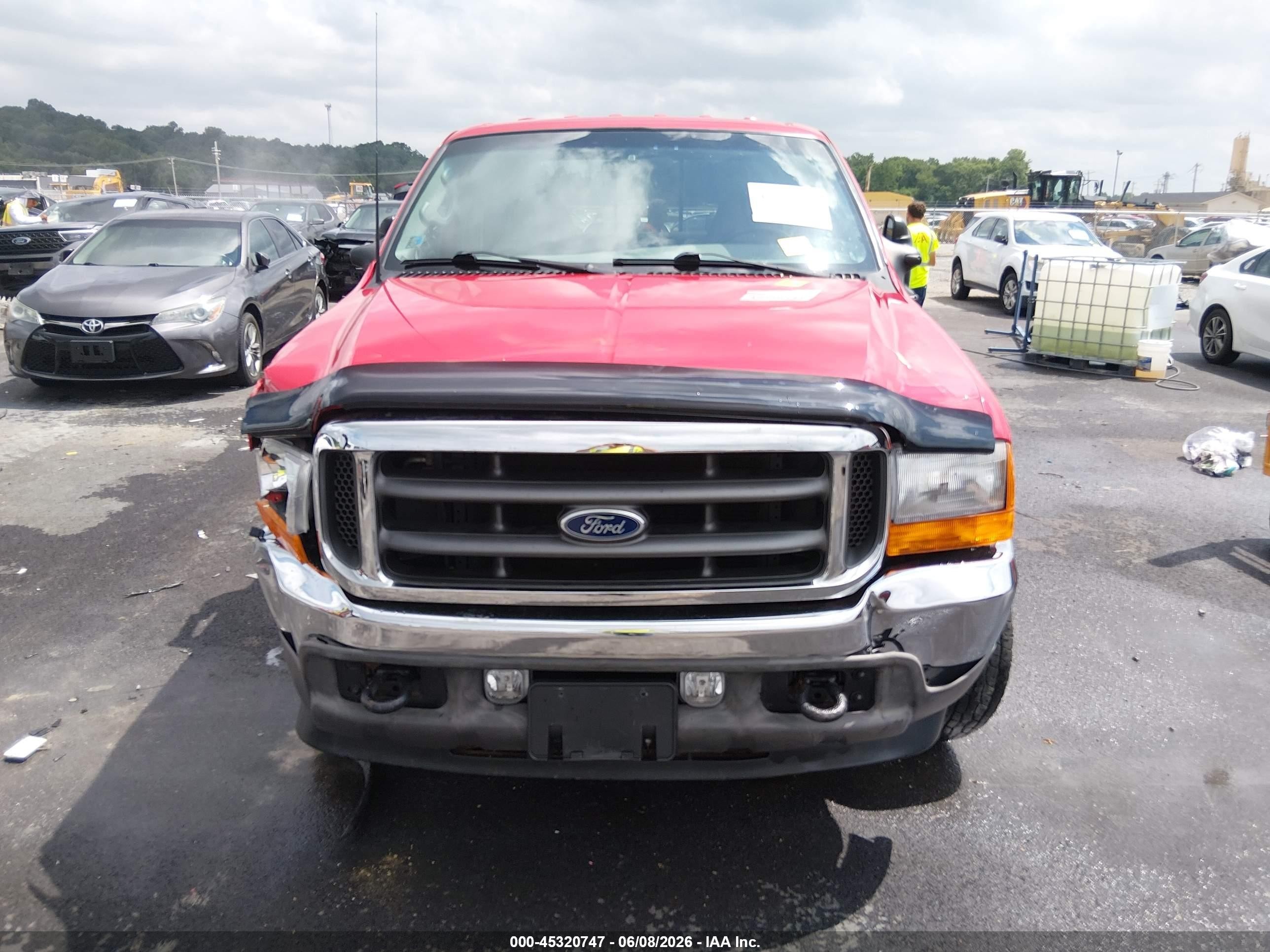 2001 Ford F-250   Red vin: 3FTNW21F51MA77156