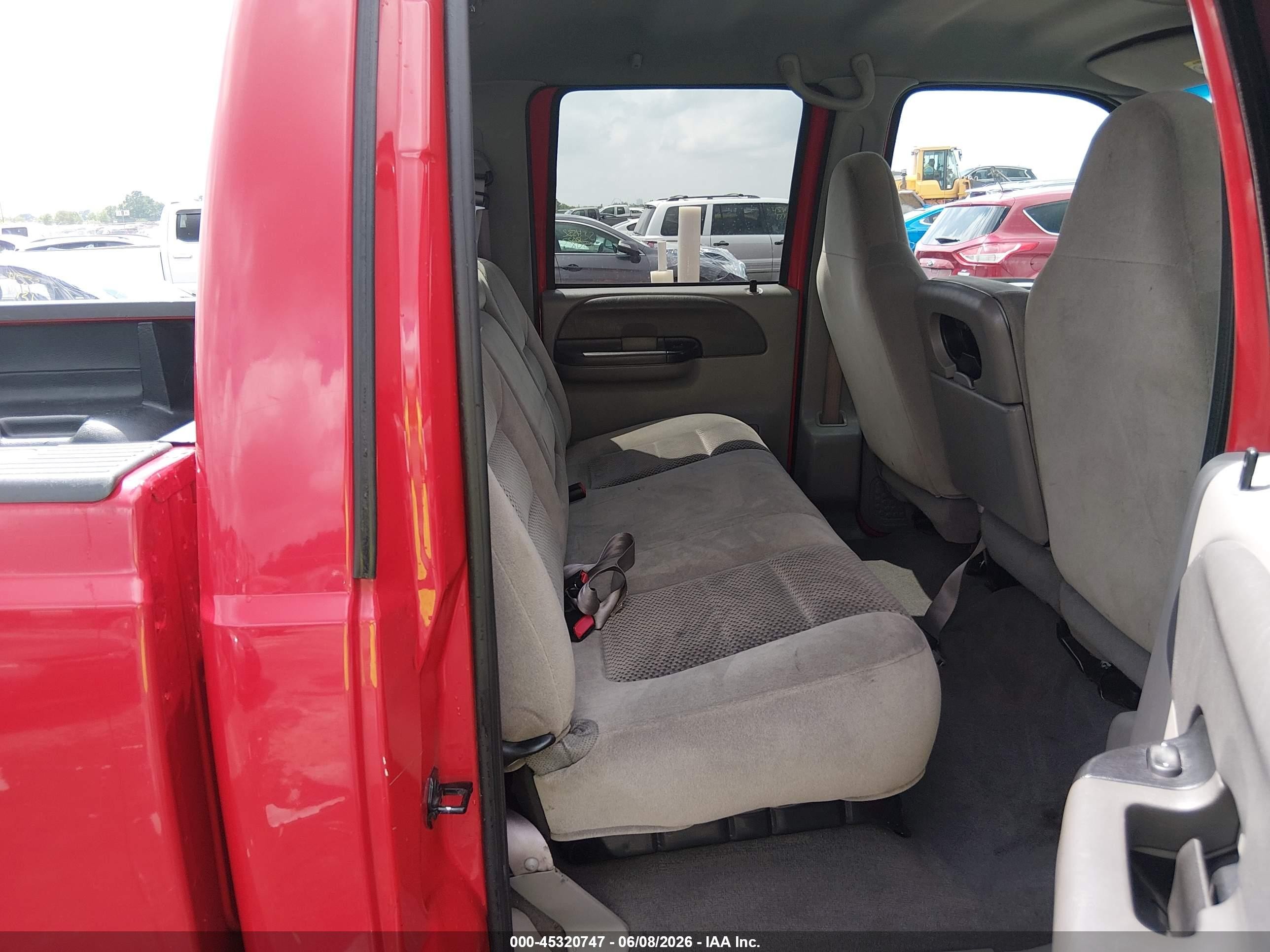 2001 Ford F-250   Red vin: 3FTNW21F51MA77156
