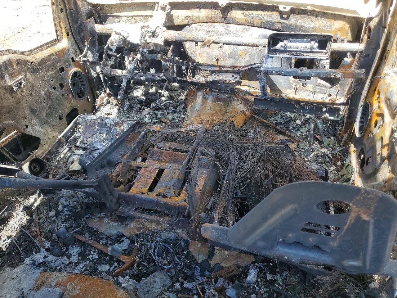 2002 Ford F250 Super Duty Burn vin: 3FTNW21F62MA21101