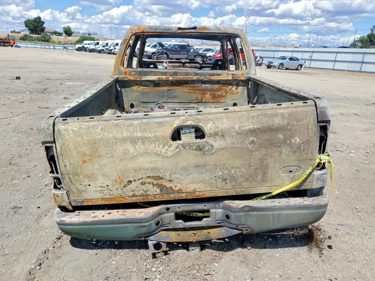 2002 Ford F250 Super Duty Burn vin: 3FTNW21F62MA21101