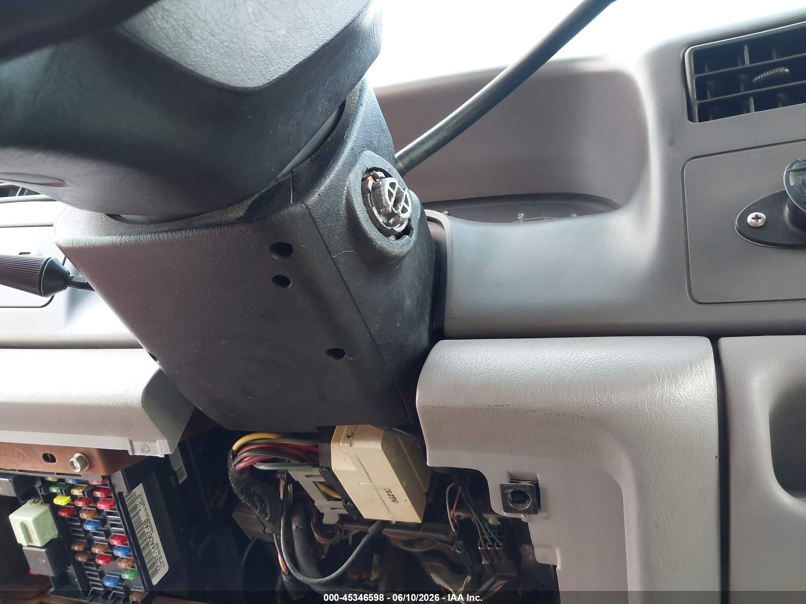 2001 Ford F-250 Lariat/xl/xlt Красный vin: 3FTNW21F81MA06033