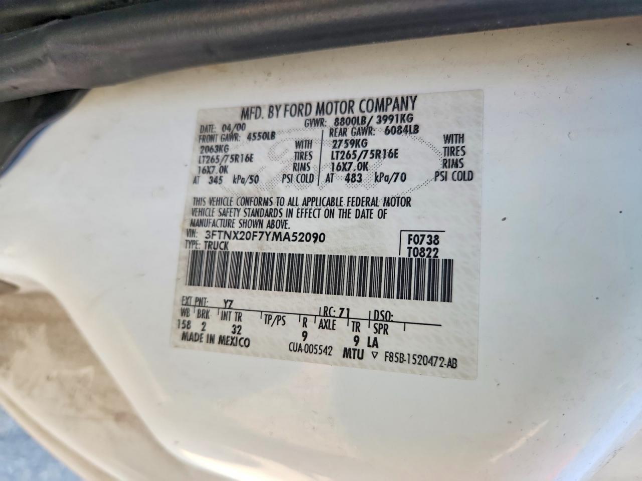 2000 Ford F250 Super Duty White vin: 3FTNX20F7YMA52090