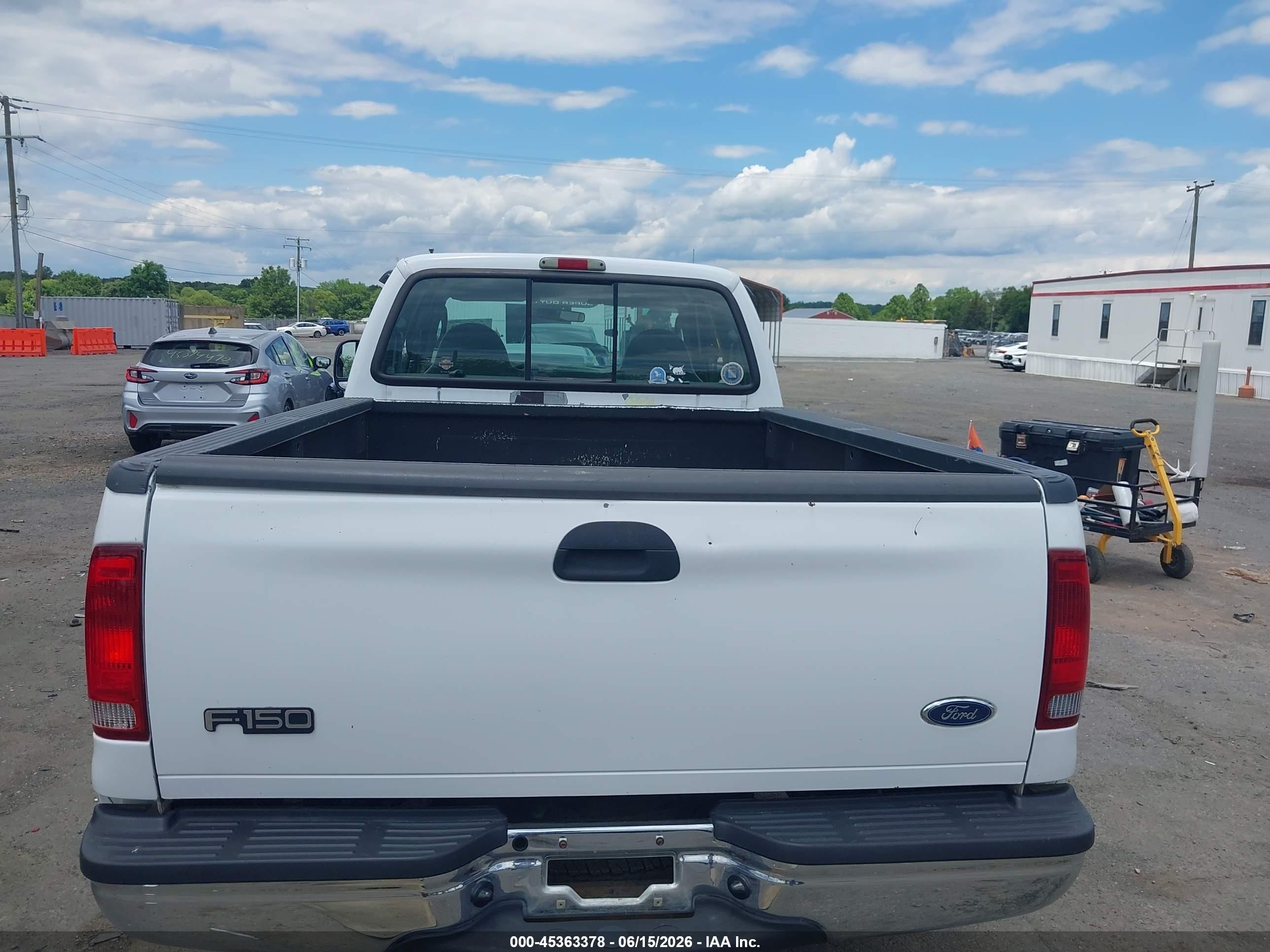 2003 Ford F250 Super Duty White vin: 3FTNX20L53MB35662