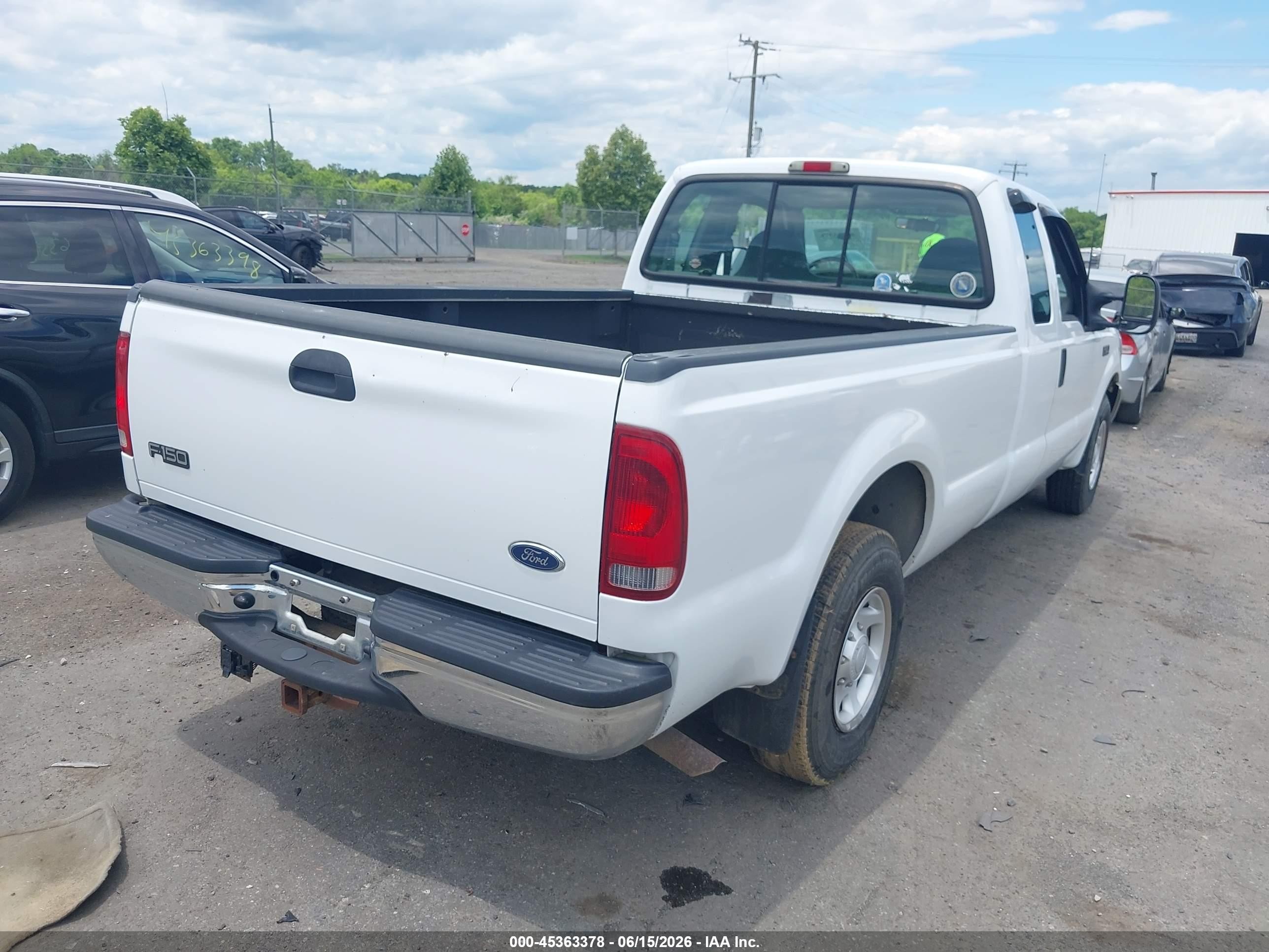 2003 Ford F250 Super Duty White vin: 3FTNX20L53MB35662