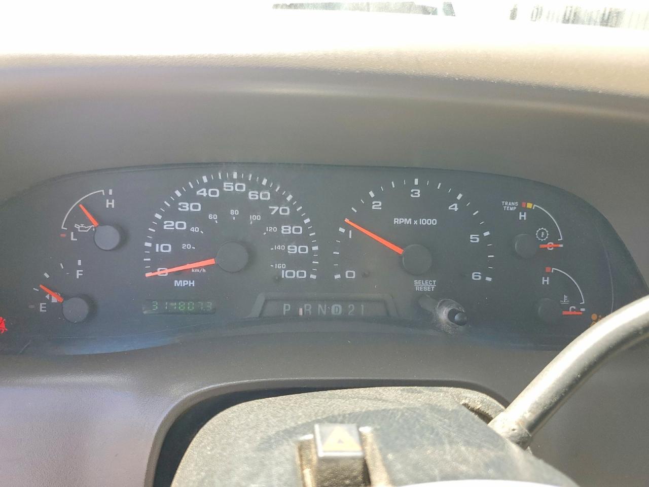 2003 Ford F250 Super Duty White vin: 3FTNX20L73MB24047