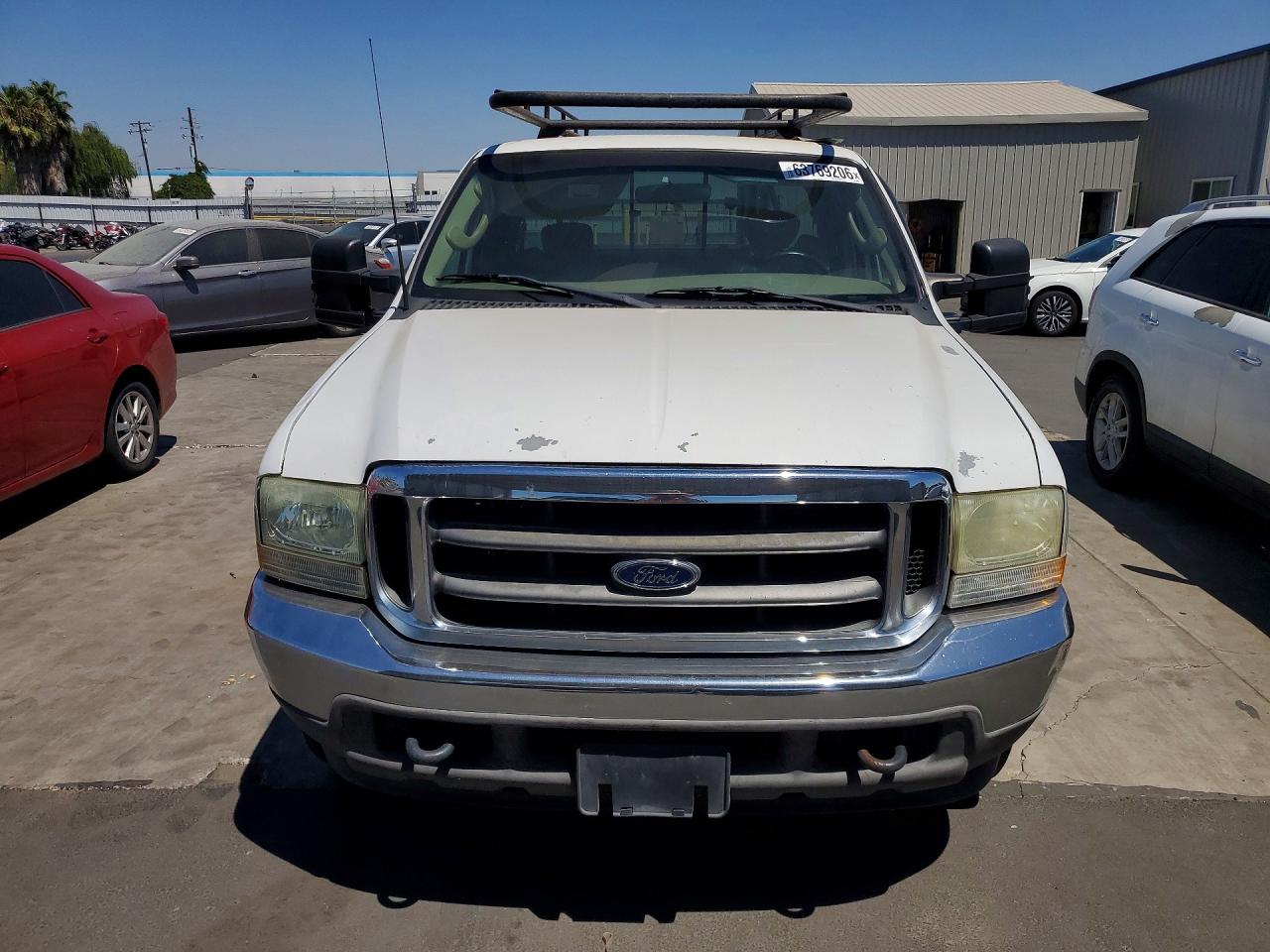 2003 Ford F250 Super Duty White vin: 3FTNX20L73MB24047