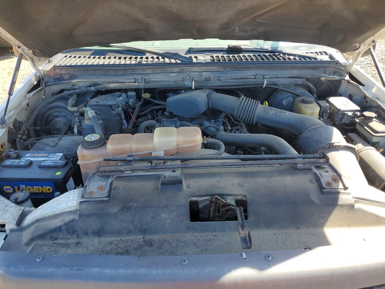 2001 Ford F350 Srw Super Duty White vin: 3FTSF30L51MA86696
