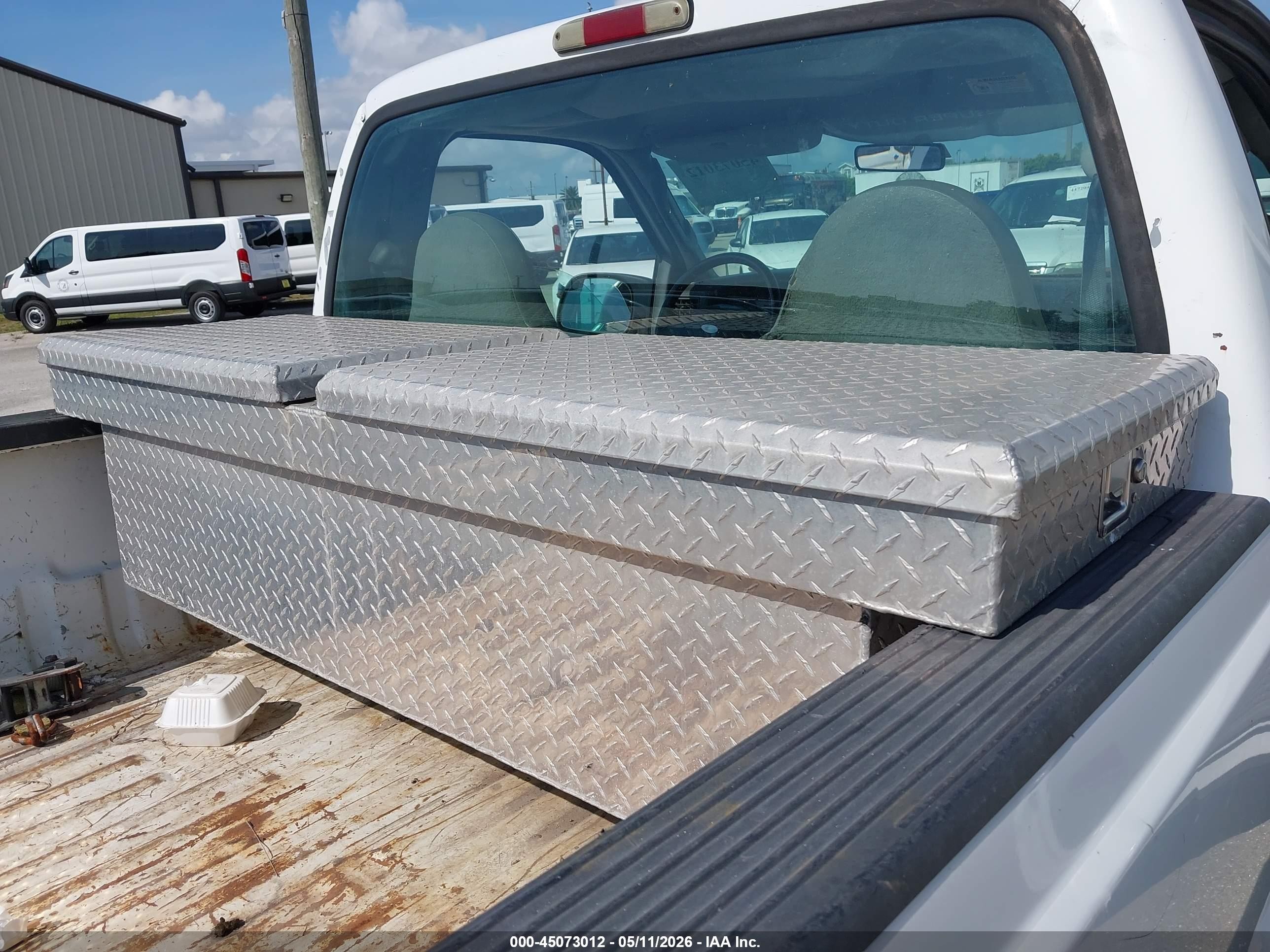 2003 Ford F-350 Xl/xlt White vin: 3FTSF30LX3MB20554