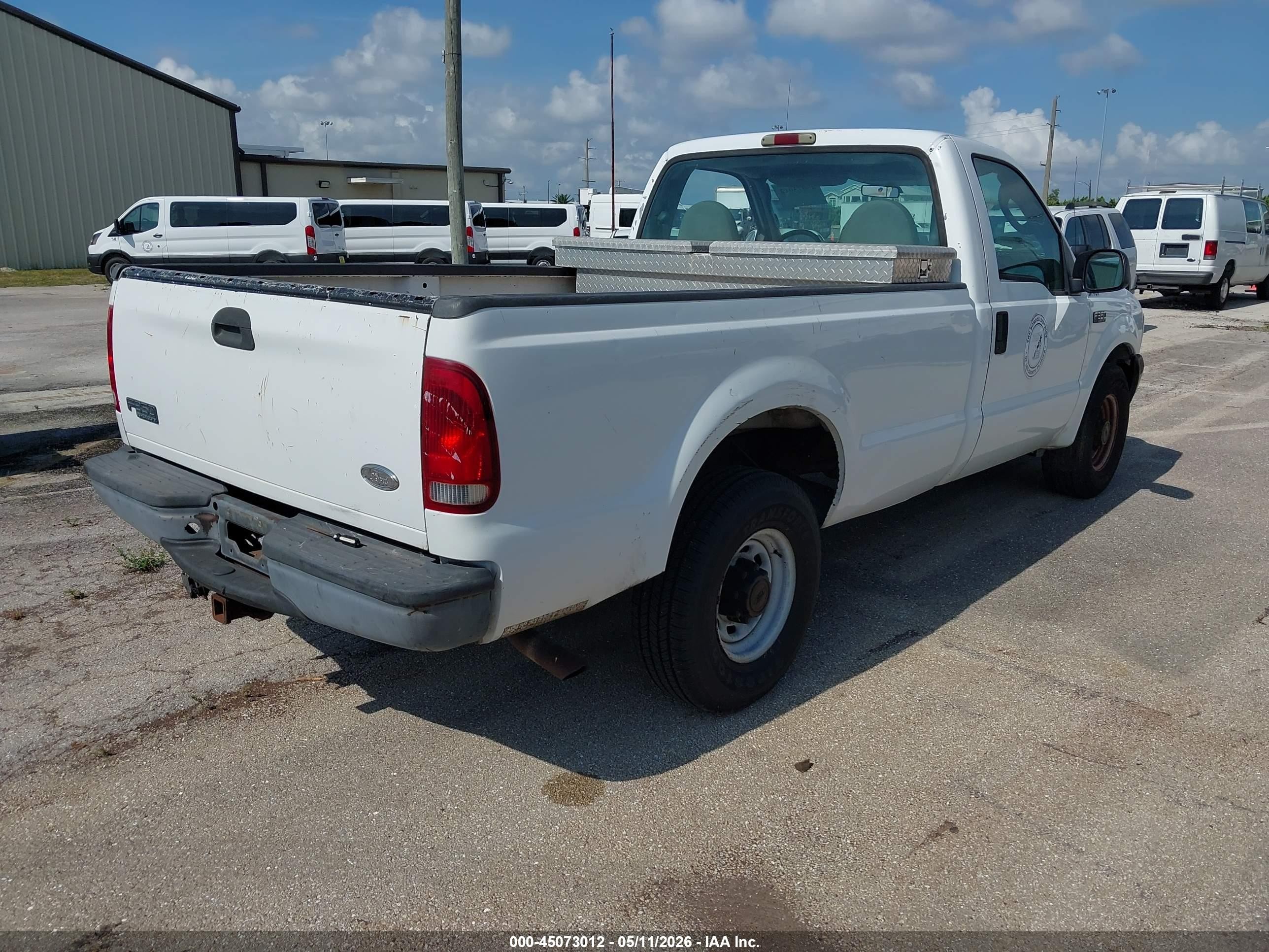 2003 Ford F-350 Xl/xlt White vin: 3FTSF30LX3MB20554