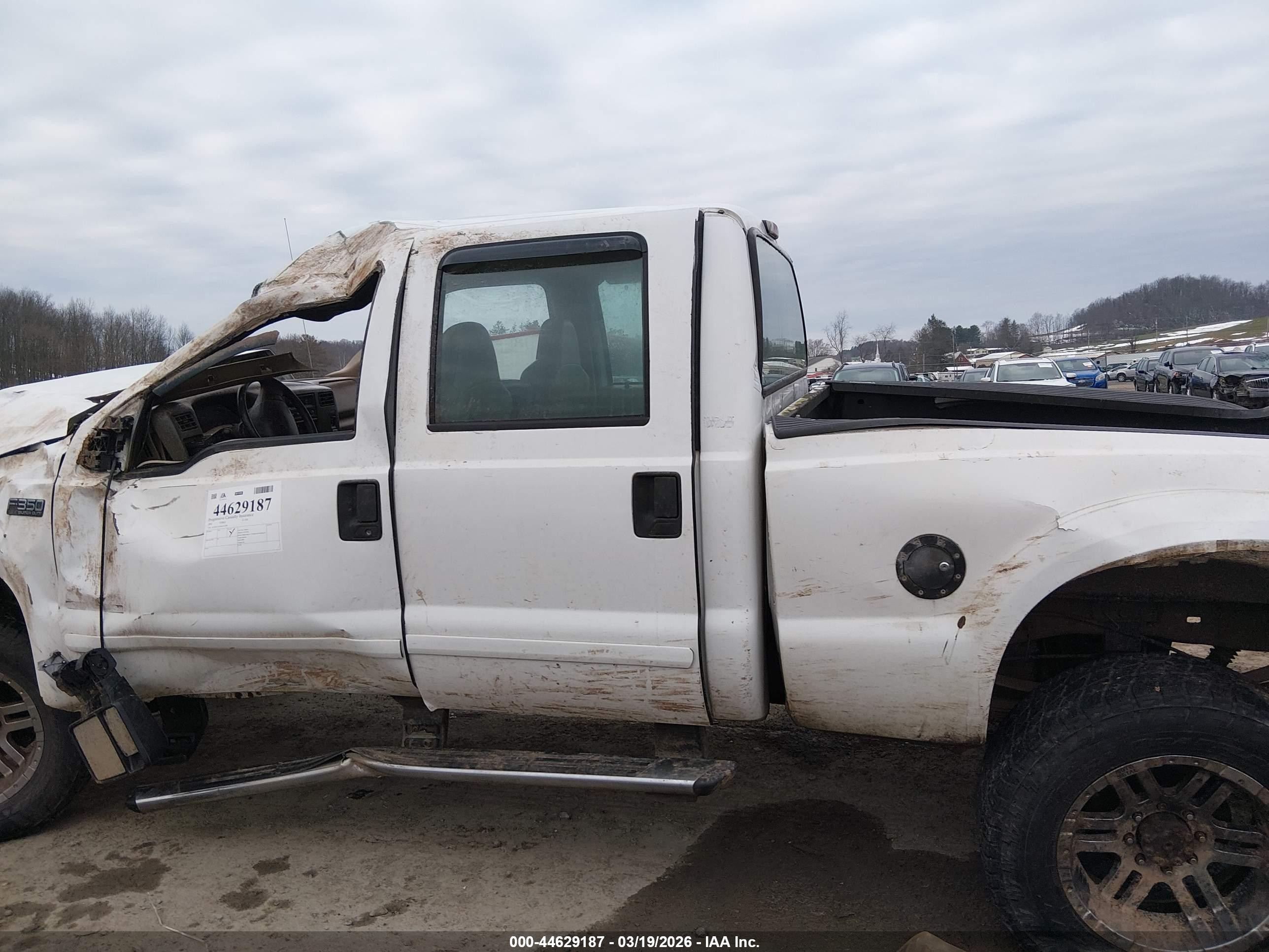 2001 Ford F-350 Lariat/xl/xlt White vin: 3FTSW31F81MA21690