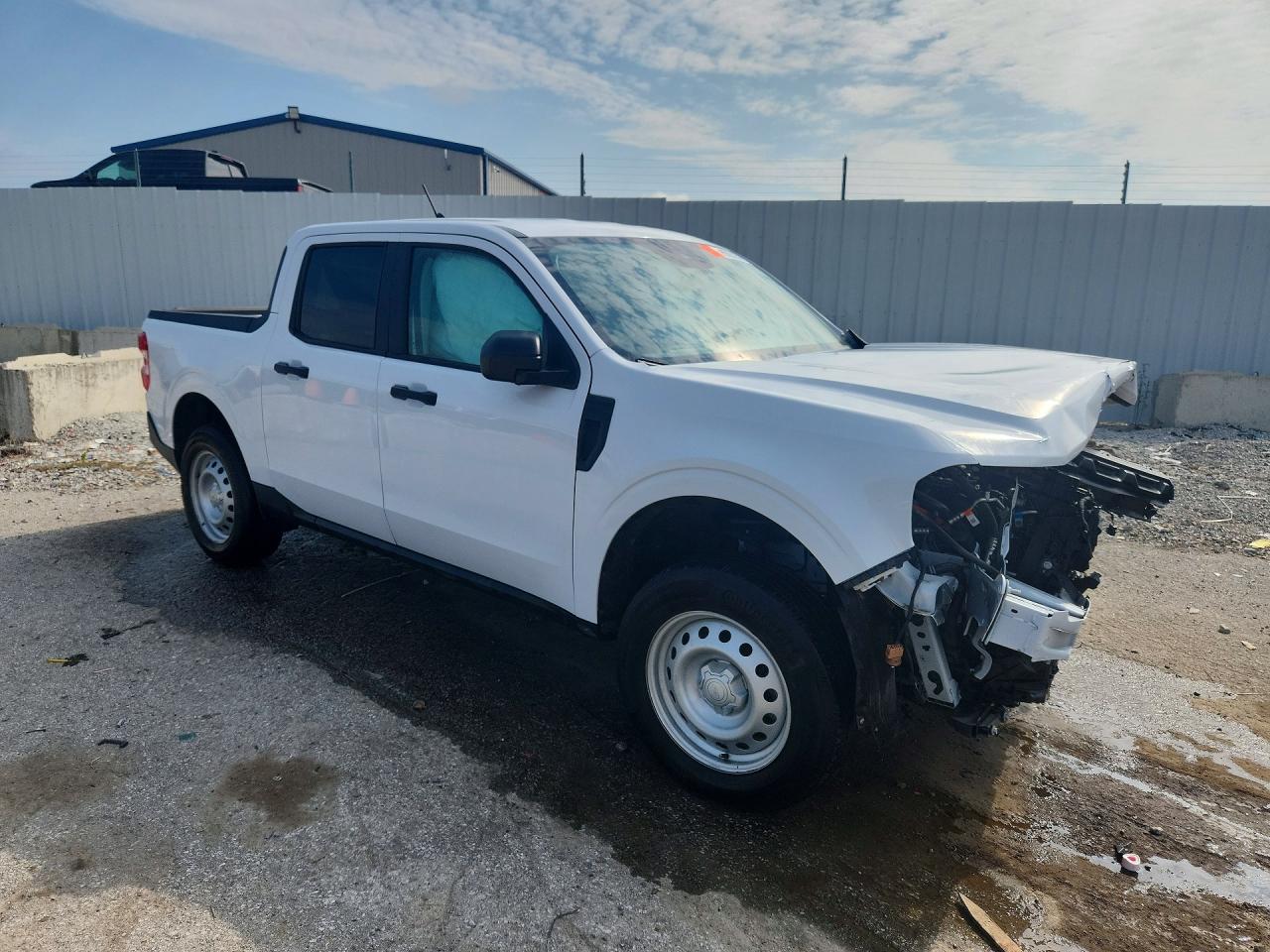 2024 Ford Maverick Xl Белый vin: 3FTTW8A33RRA04463