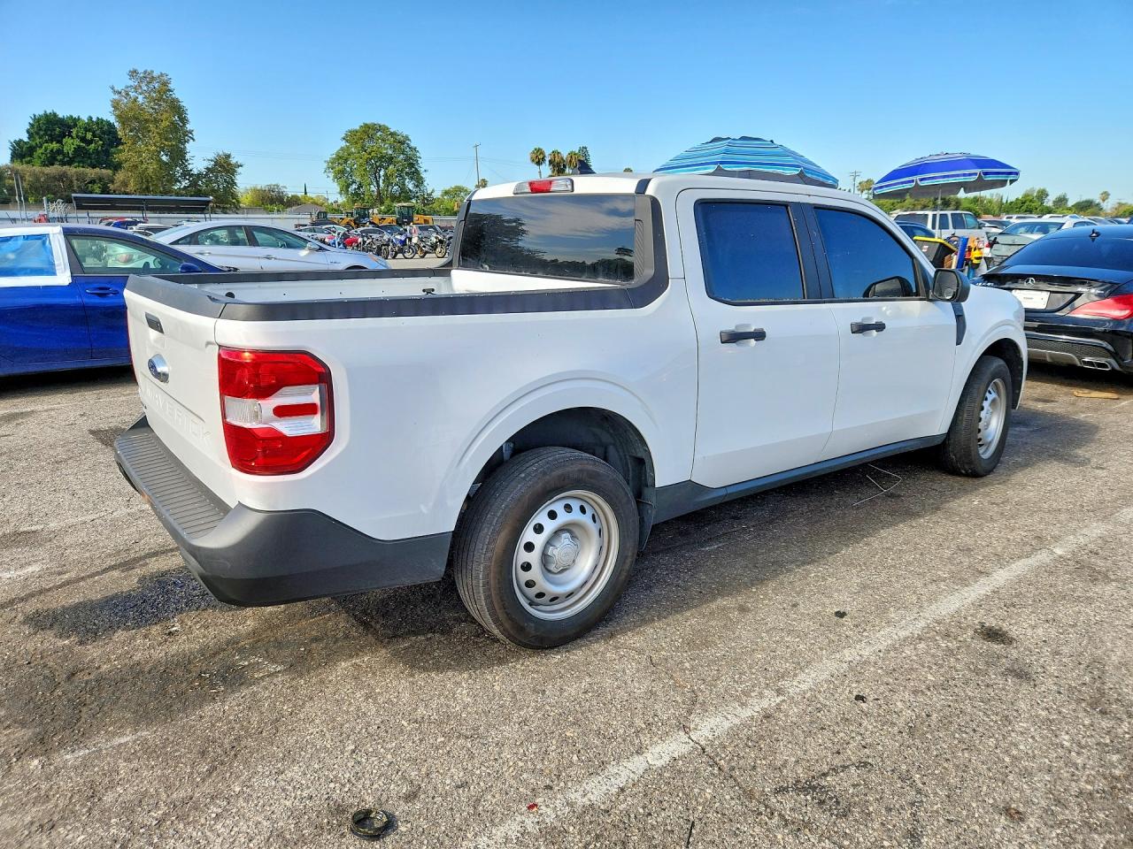 2024 Ford Maverick Xl White vin: 3FTTW8A3XRRB08741