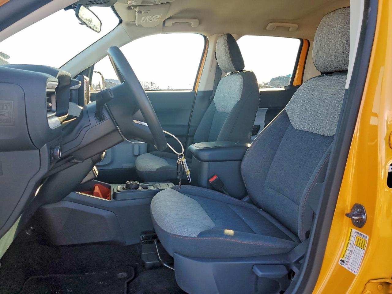 2023 Ford Maverick Xl Yellow vin: 3FTTW8E30PRA66751