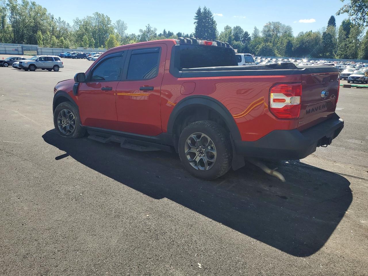 2023 Ford Maverick Xl Burgundy vin: 3FTTW8E38PRA03526