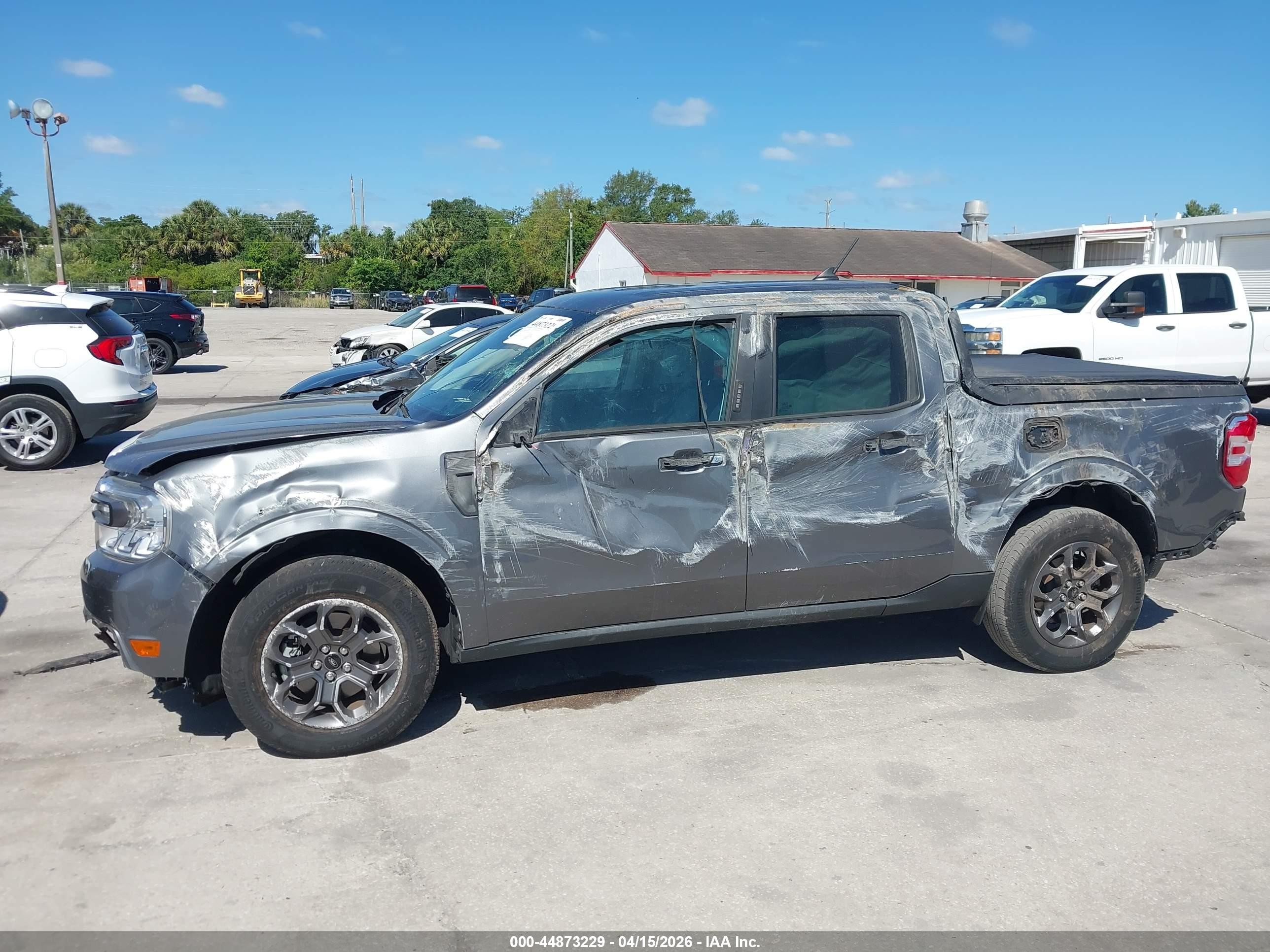 2022 Ford Maverick Xlt Серый vin: 3FTTW8E3XNRA10135
