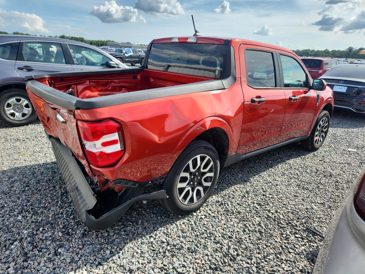 2023 Ford Maverick Xl Red vin: 3FTTW8E95PRA68967