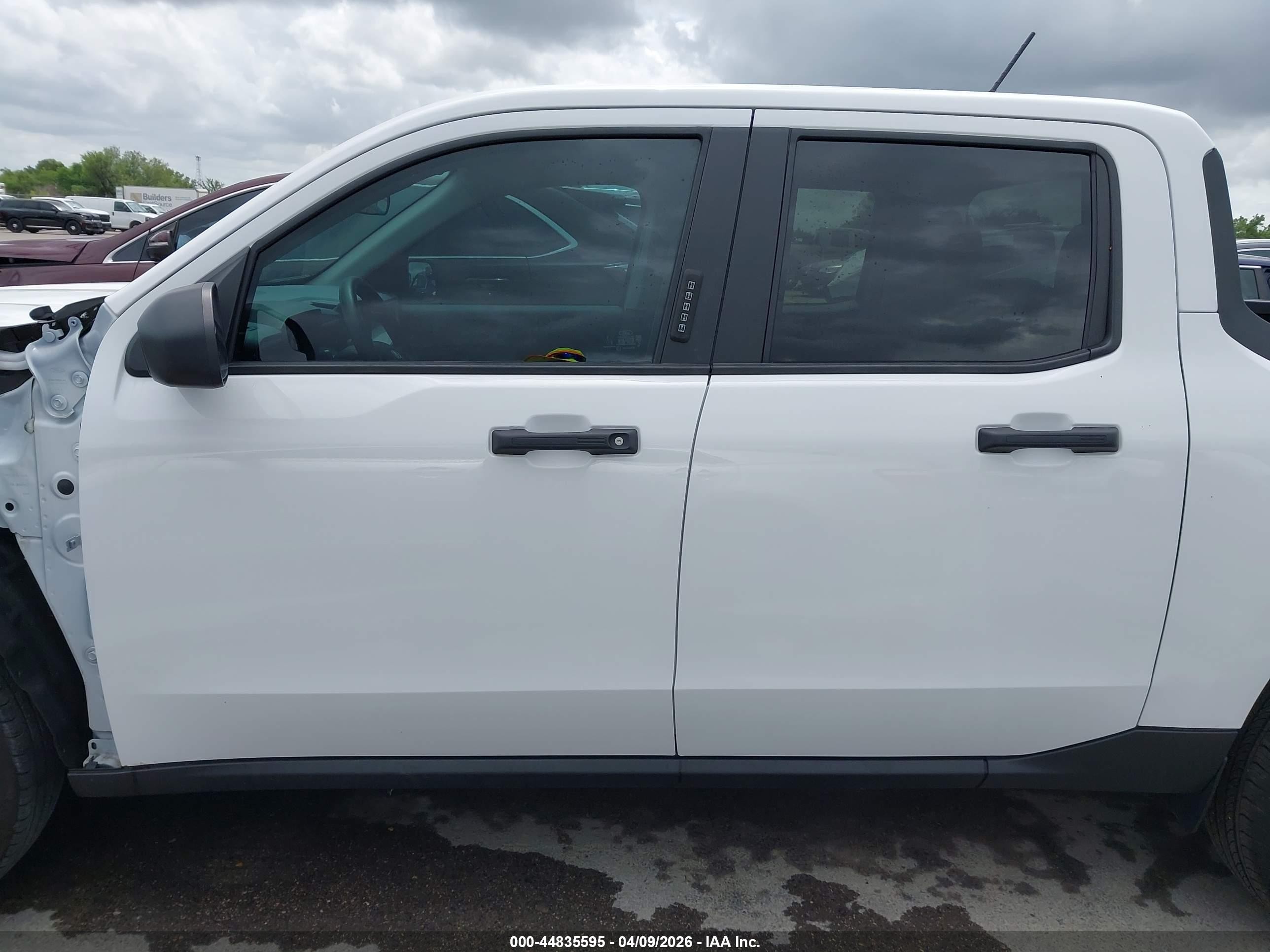 2023 Ford Maverick Xlt White vin: 3FTTW8E99PRA62797