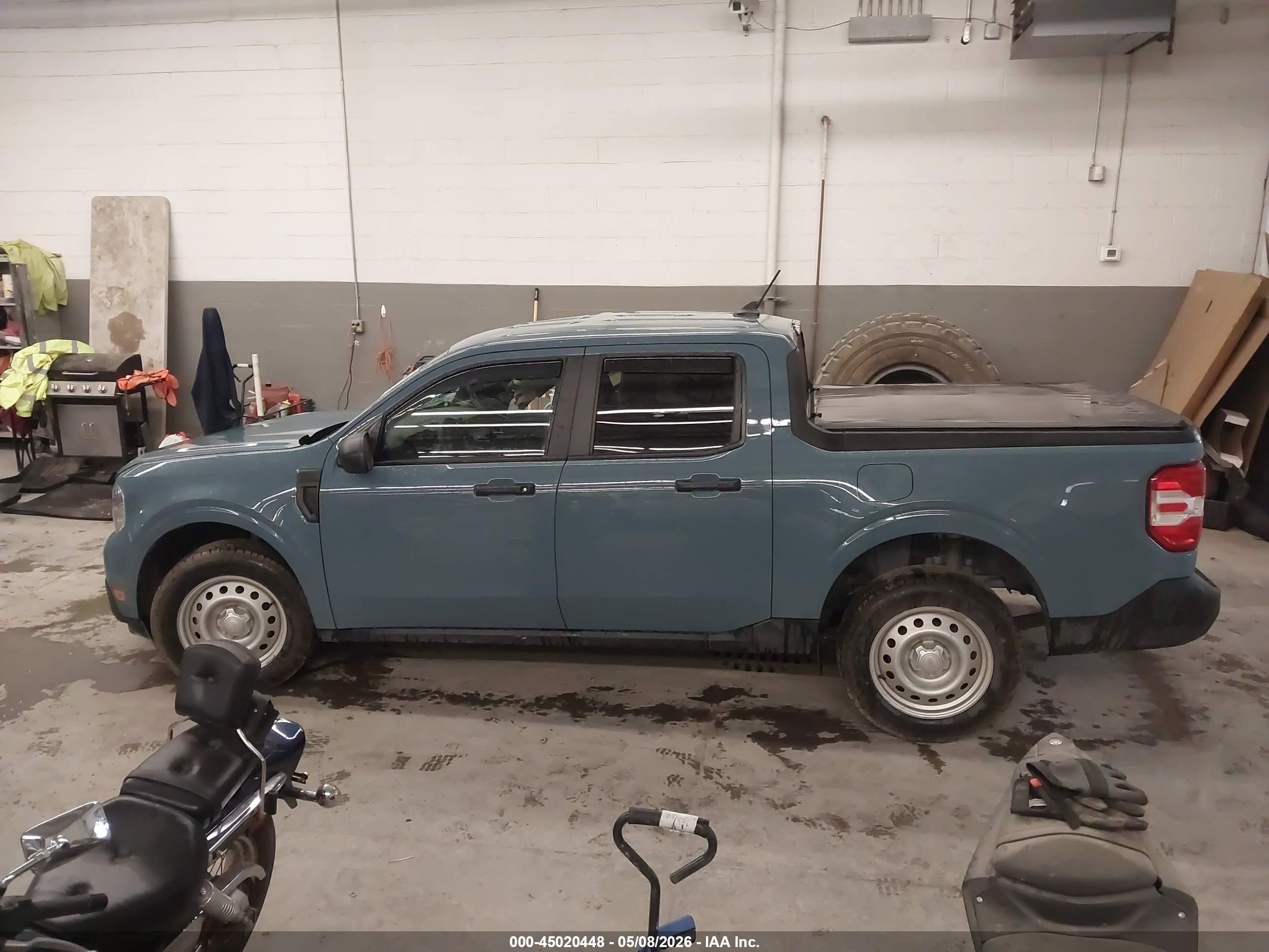 2023 Ford Maverick Xl Blue vin: 3FTTW8F94PRA96175