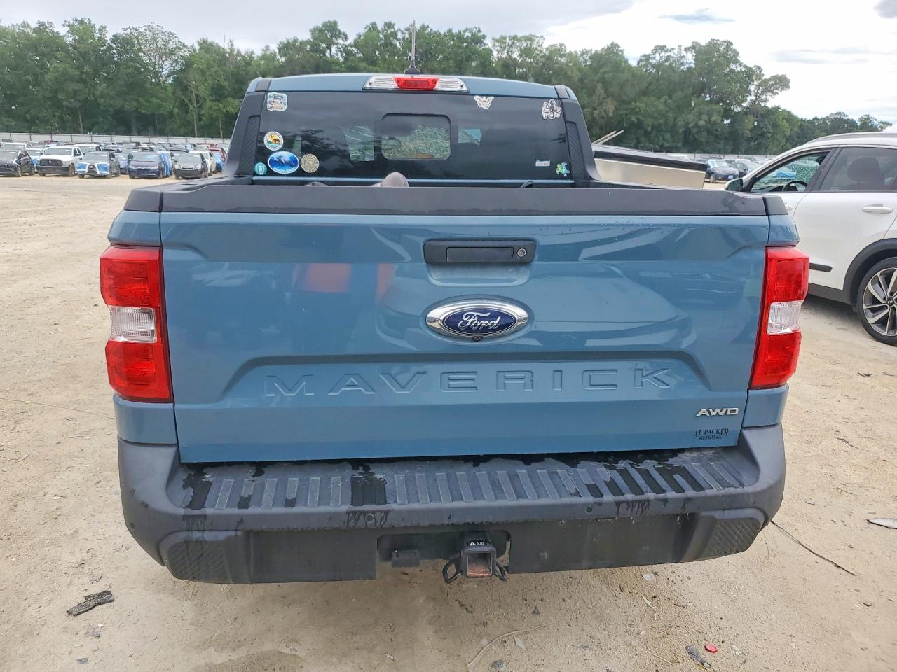 2022 Ford Maverick Xl Blue vin: 3FTTW8F95NRA76868