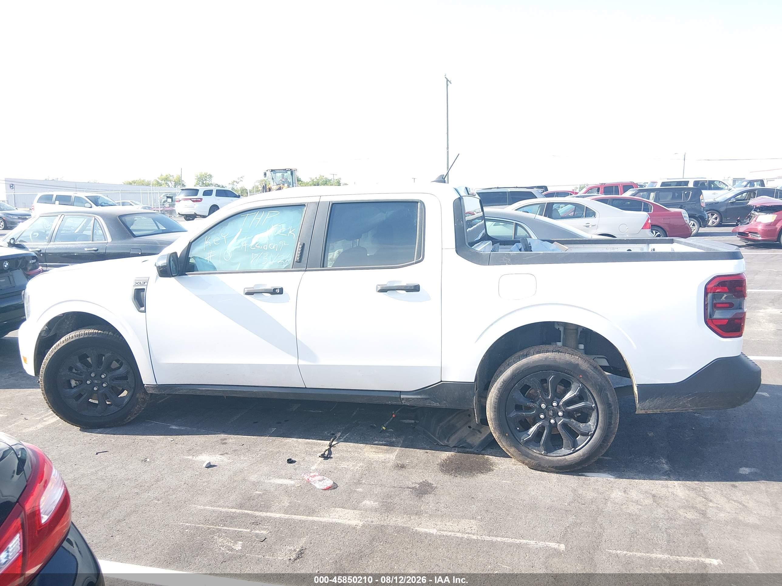 2023 Ford Maverick Xlt White vin: 3FTTW8F96PRA98249