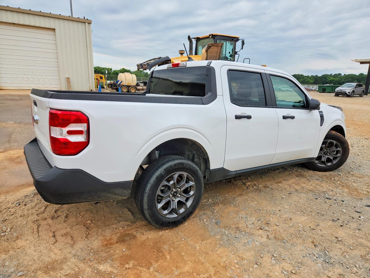2024 Ford Maverick Xlt Белый vin: 3FTTW8H93RRA86124