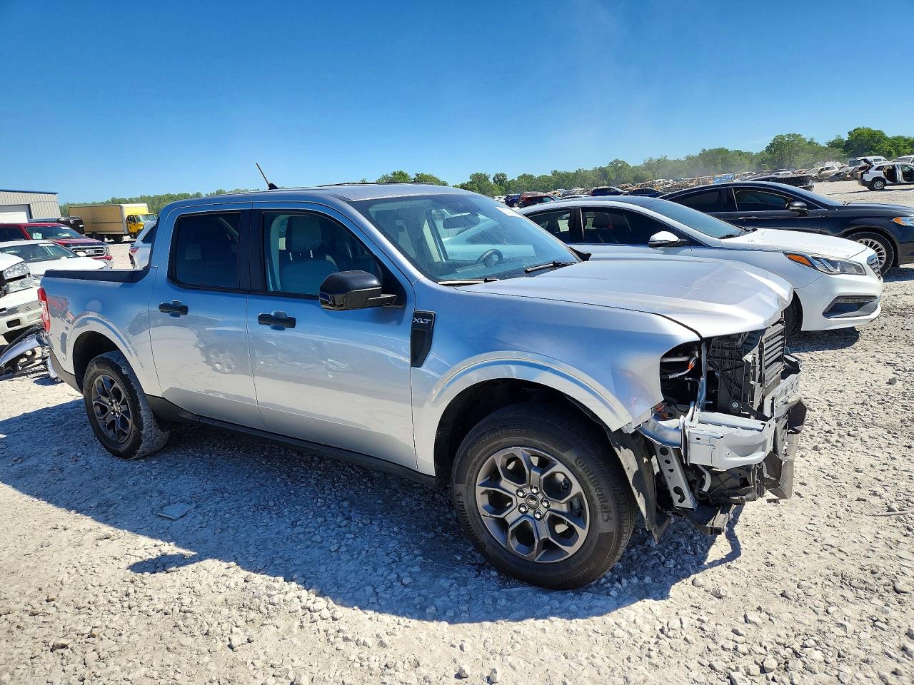 2024 Ford Maverick Xlt Silver vin: 3FTTW8H99RRB32166