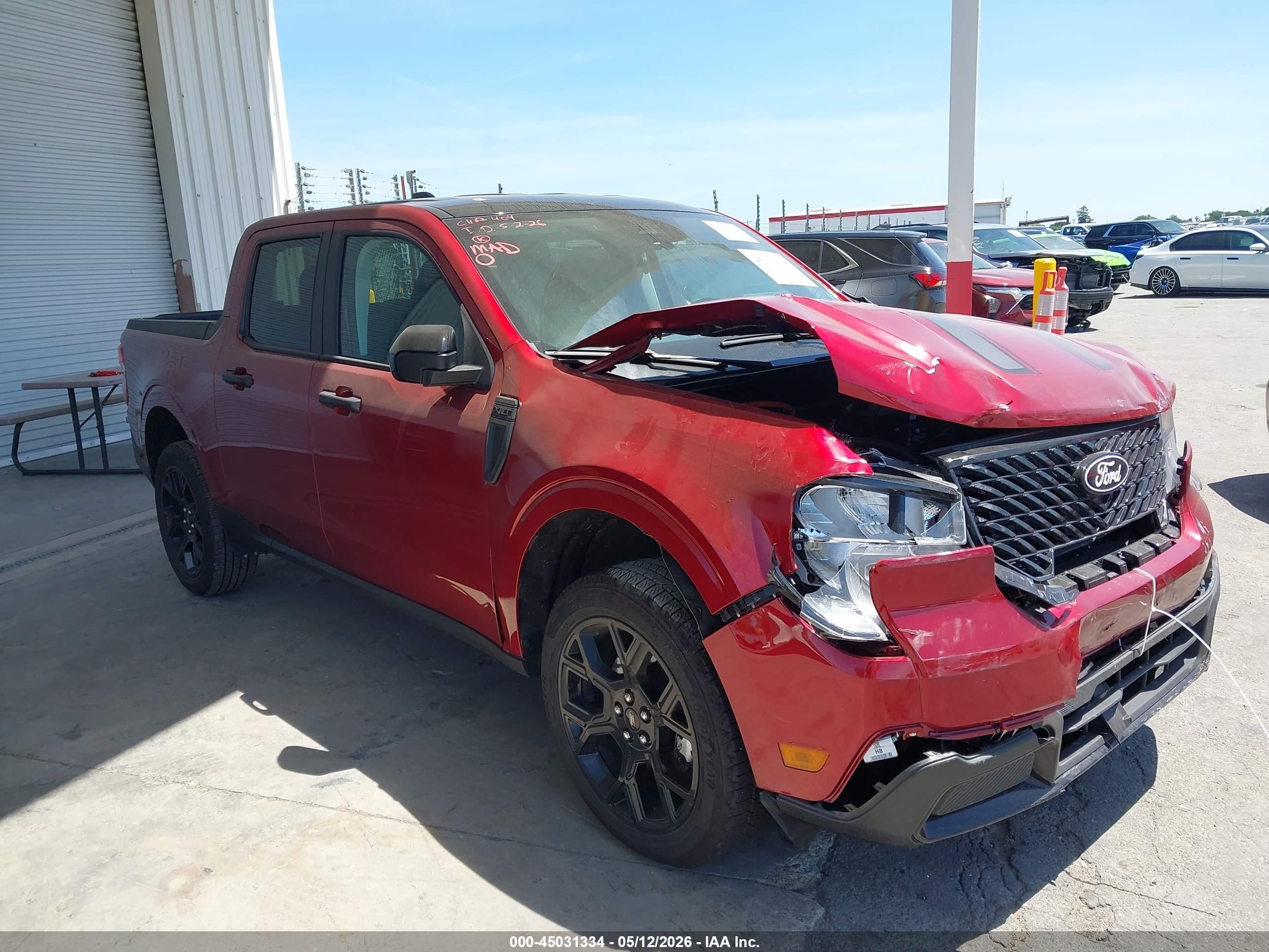 2025 Ford Maverick Xlt Red vin: 3FTTW8J38SRA86941