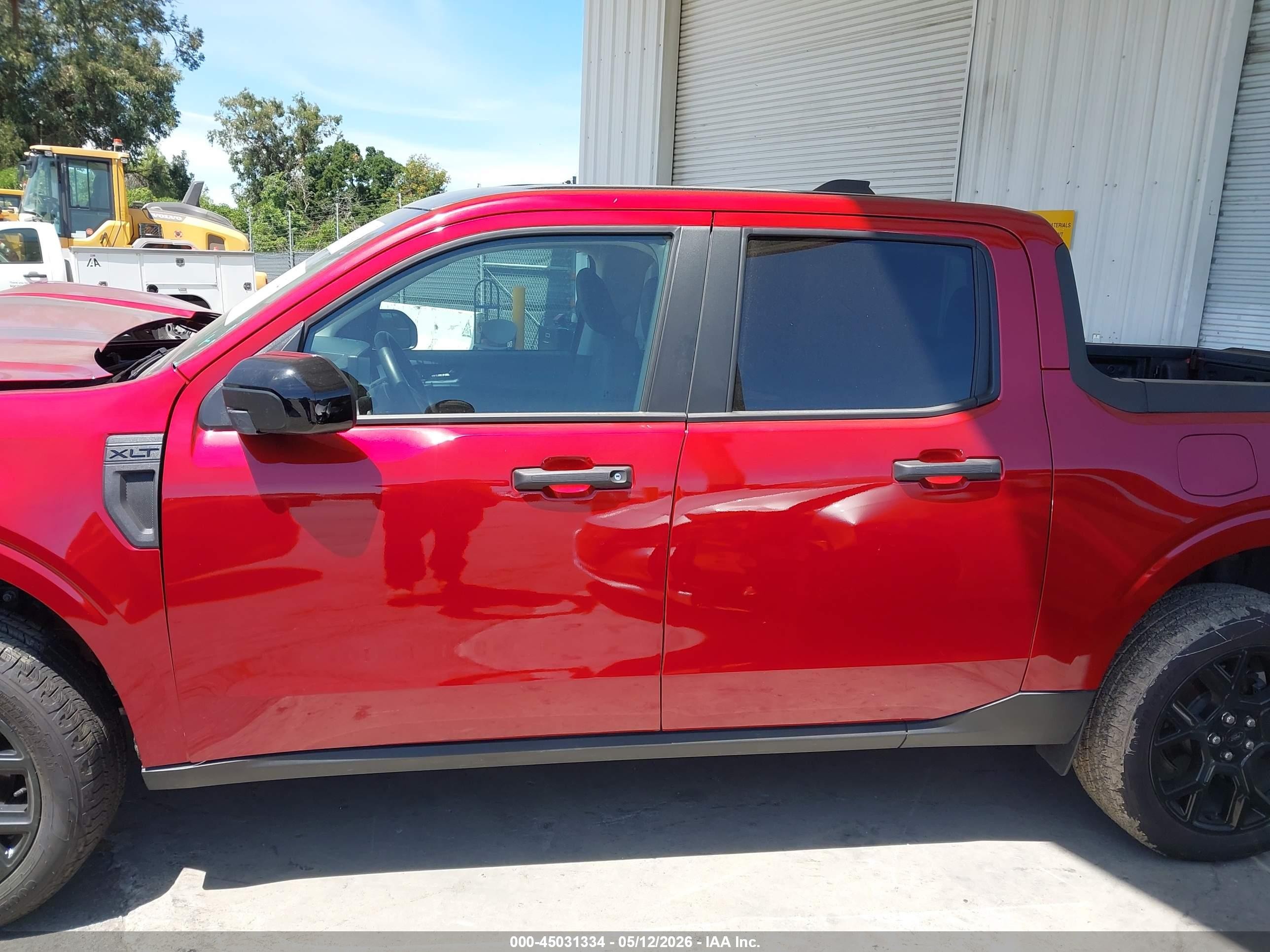 2025 Ford Maverick Xlt Red vin: 3FTTW8J38SRA86941