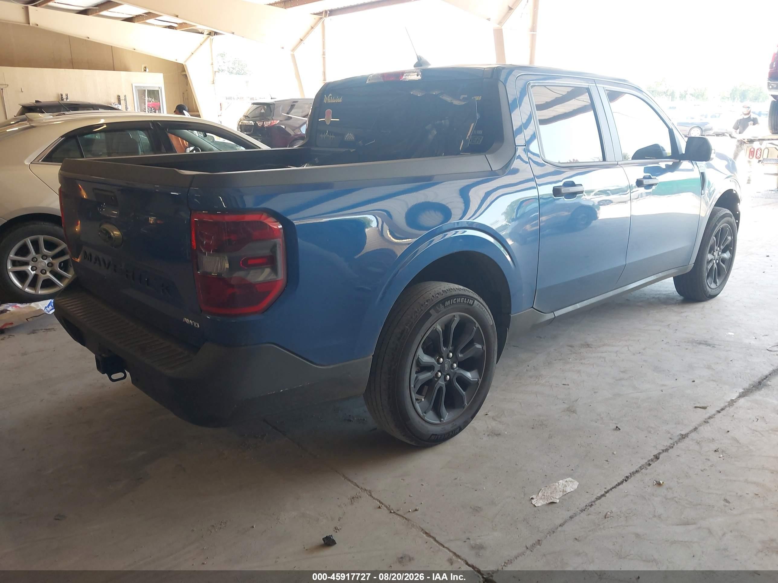 2024 Ford Maverick Xlt Blue vin: 3FTTW8J90RRA21922