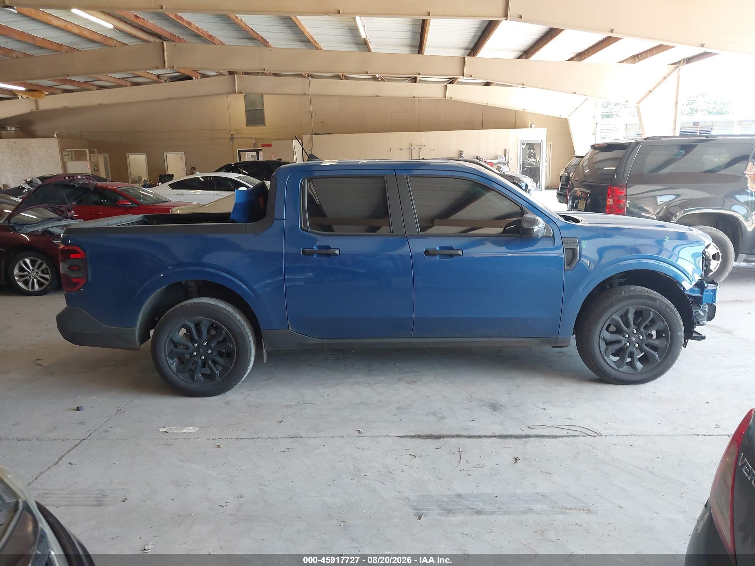 2024 Ford Maverick Xlt Blue vin: 3FTTW8J90RRA21922