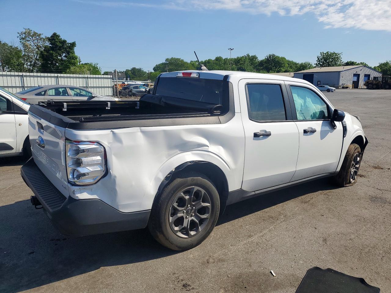 2024 Ford Maverick Xlt Белый vin: 3FTTW8J97RRA17785