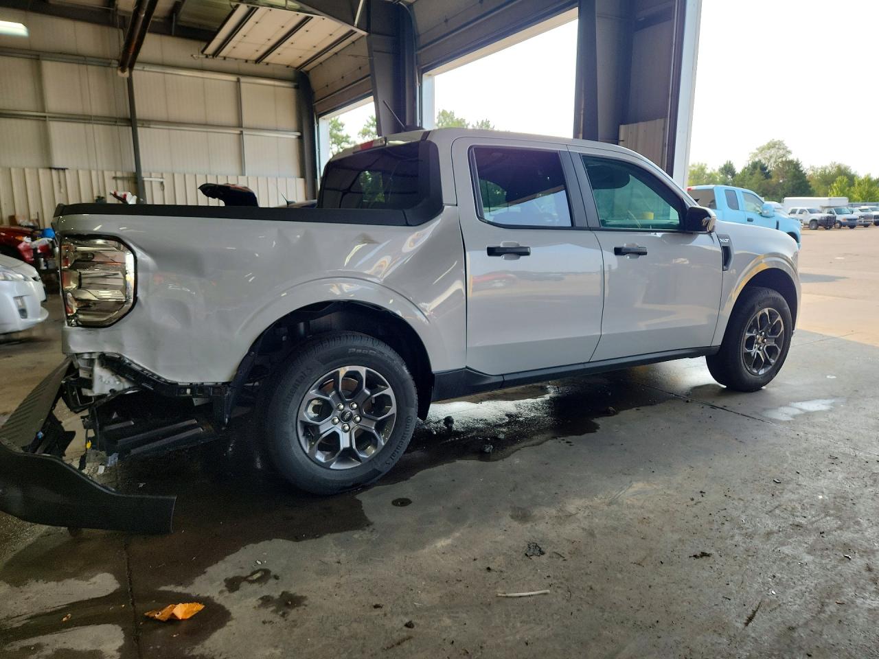 2026 Ford Maverick Xlt White vin: 3FTTW8JA0TRA40083