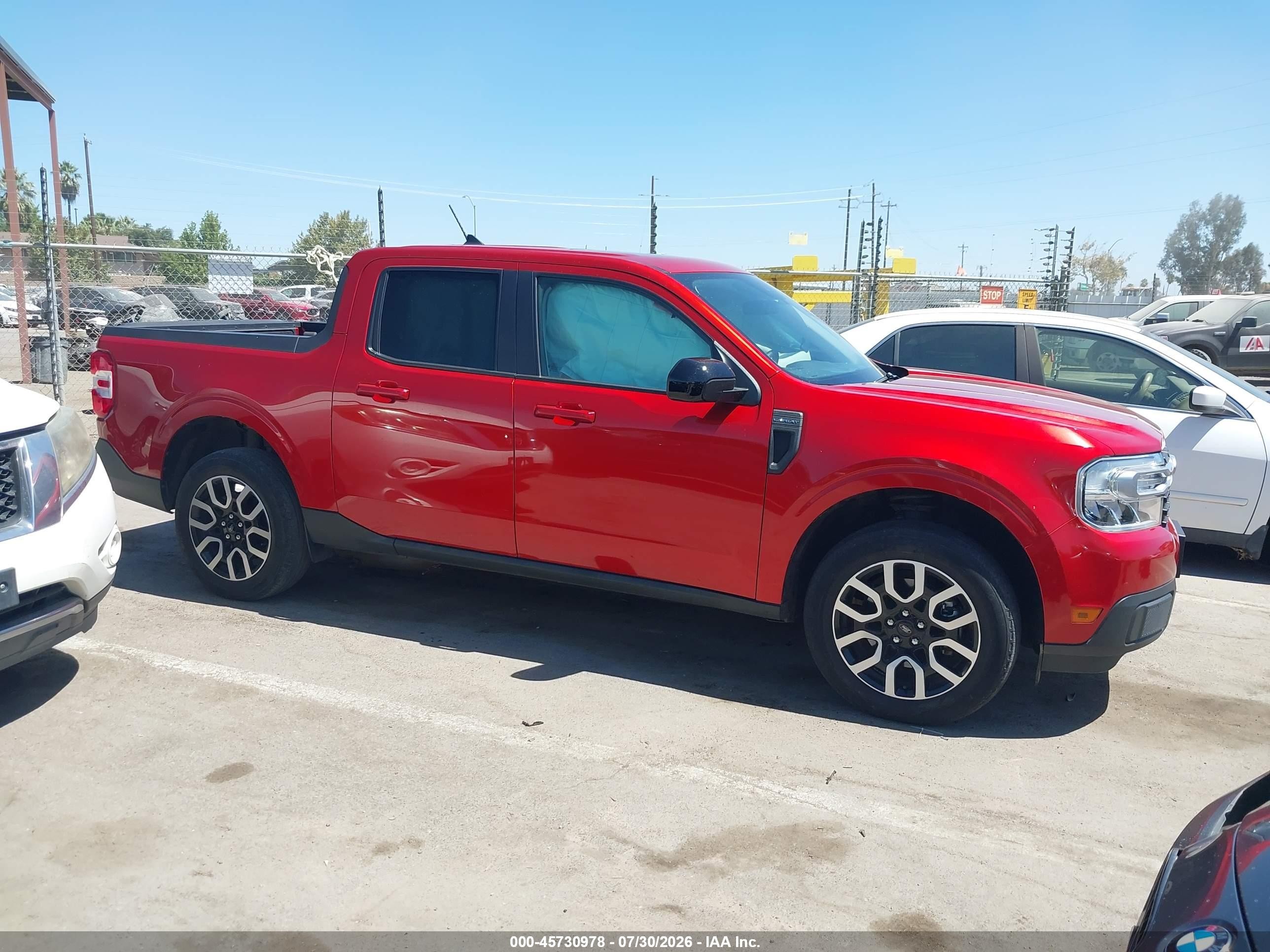 2024 Ford Maverick Lariat Orange vin: 3FTTW8M30RRA50523