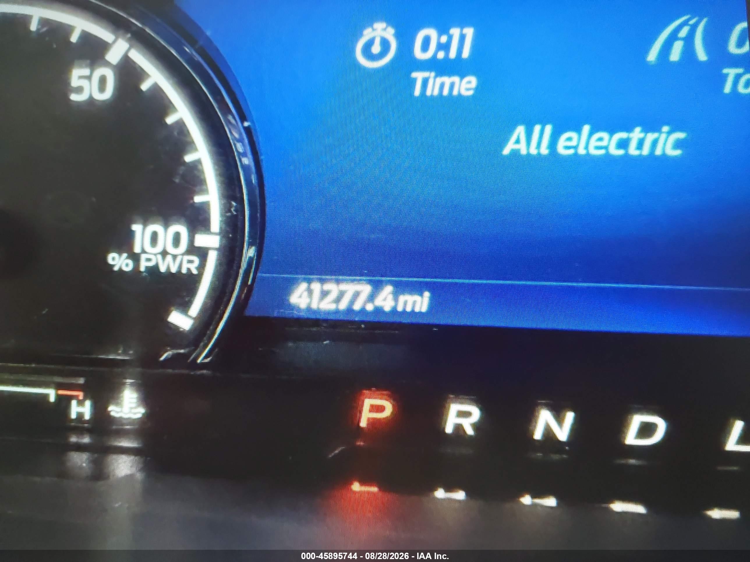 2024 Ford Maverick Lariat Silver vin: 3FTTW8M35RRA26234