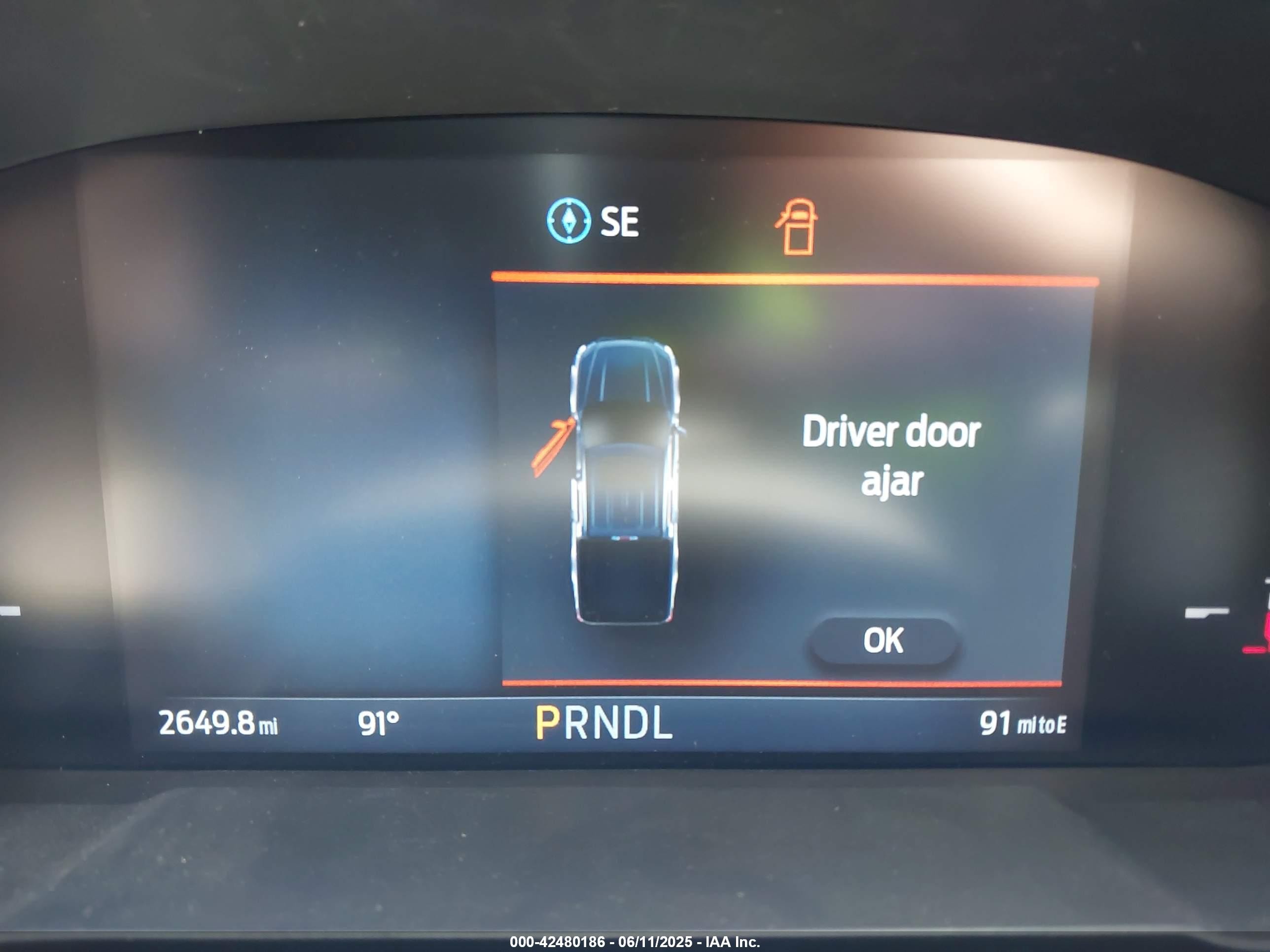 2025 Ford Maverick Lariat Light Blue vin: 3FTTW8S33SRA08128