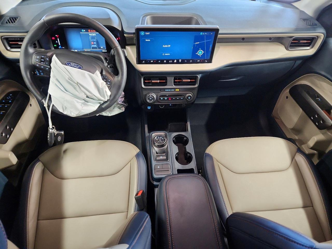 2026 Ford Maverick Lariat Gray vin: 3FTTW8S37TRA18002