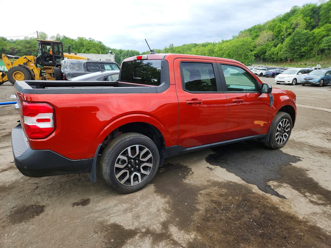 2024 Ford Maverick Lariat Orange vin: 3FTTW8S97RRA05182