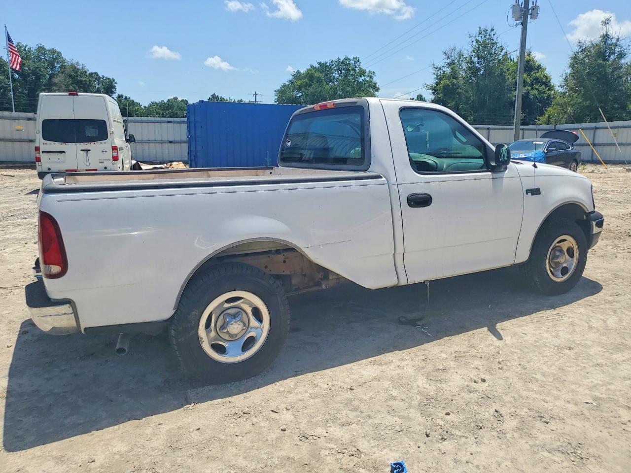 2001 Ford F150 Белый vin: 3FTZF17251MA66075