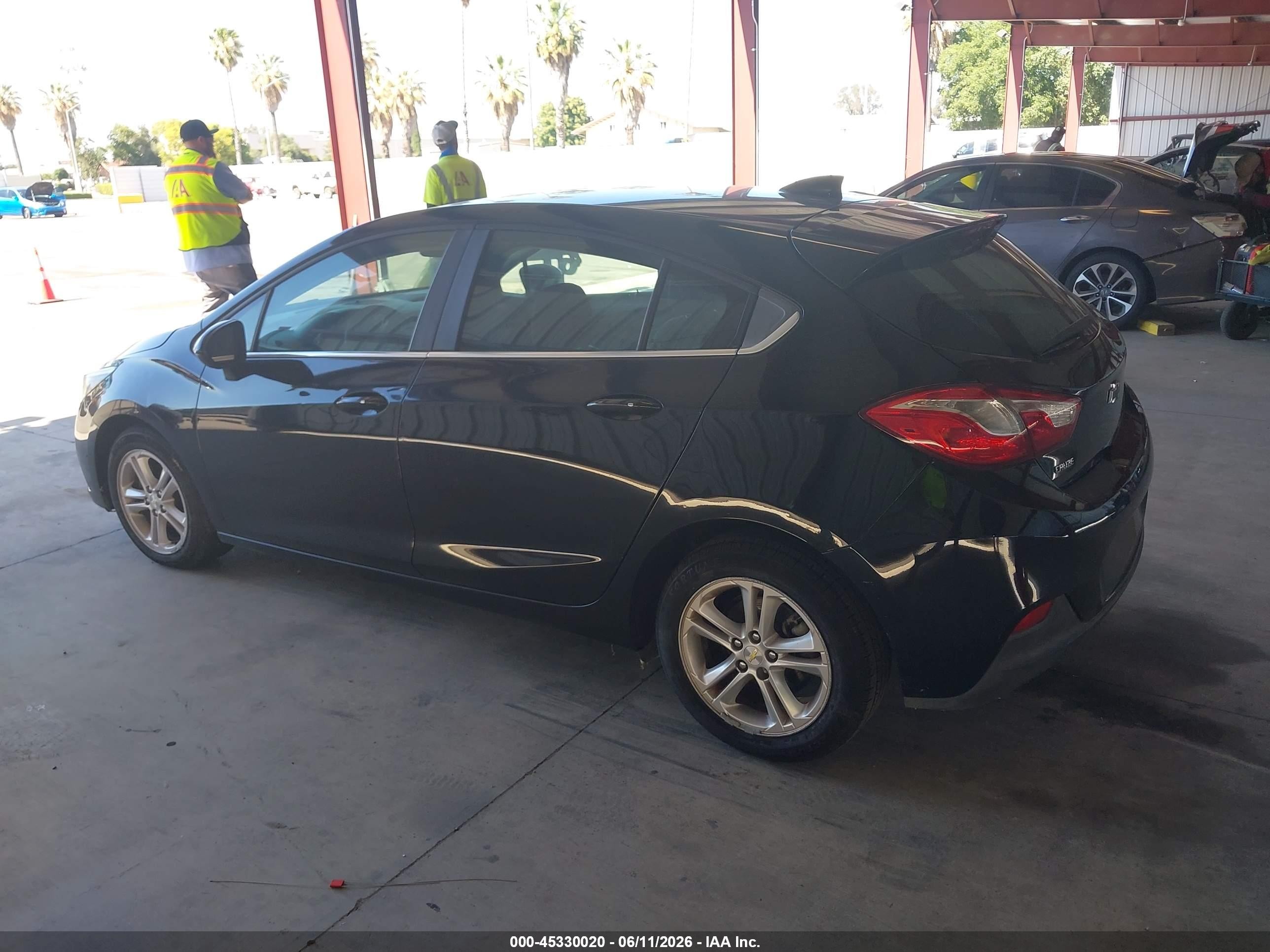 2018 Chevrolet Cruze Lt Auto Black vin: 3G1BE6SM1JS653078