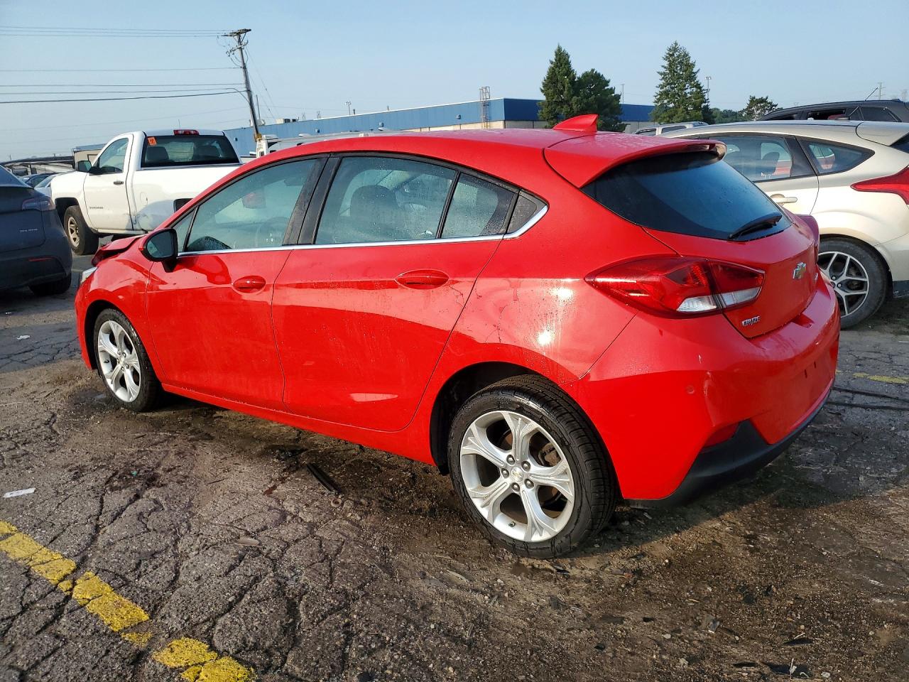 2019 Chevrolet Cruze Premier Red vin: 3G1BF6SM0KS563936
