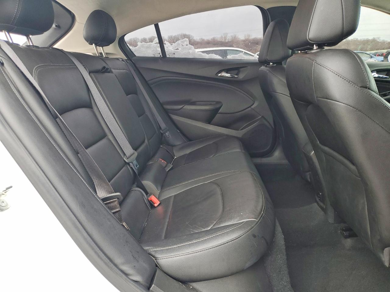 2018 Chevrolet Cruze Premier White vin: 3G1BF6SM2JS643284