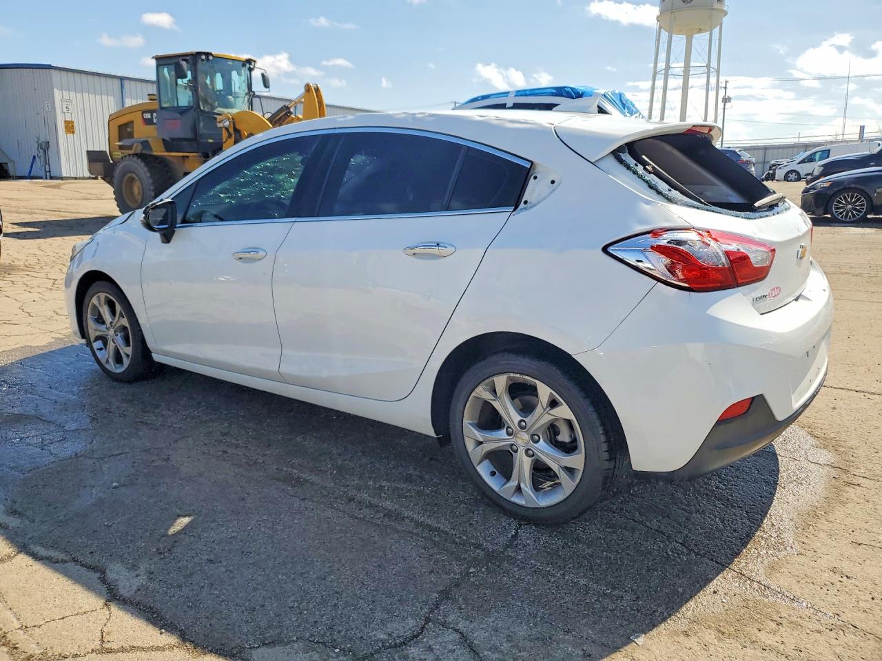 2018 Chevrolet Cruze Premier White vin: 3G1BF6SM2JS643284