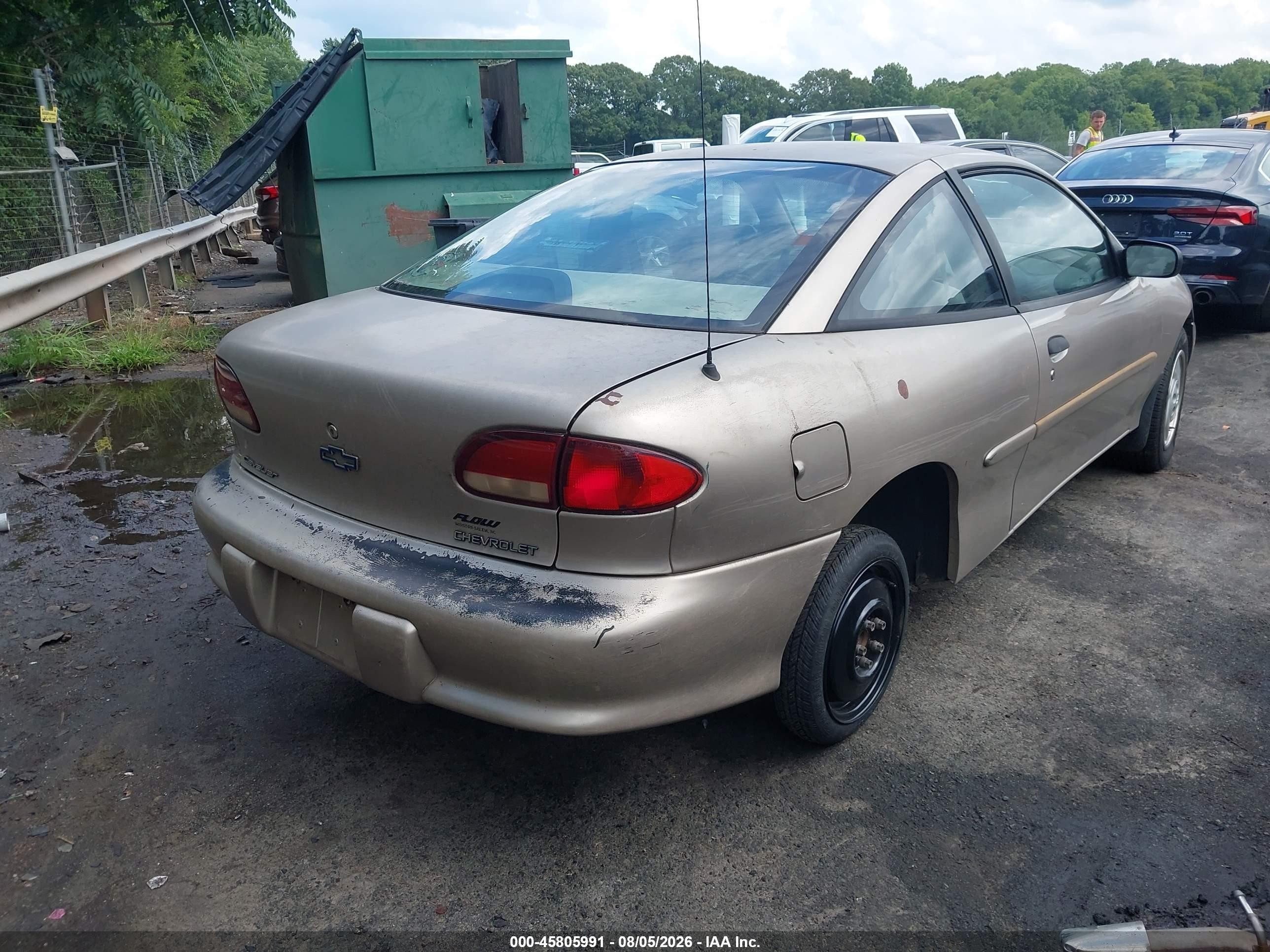1996 Chevrolet Cavalier   Gold vin: 3G1JC124XTS884956