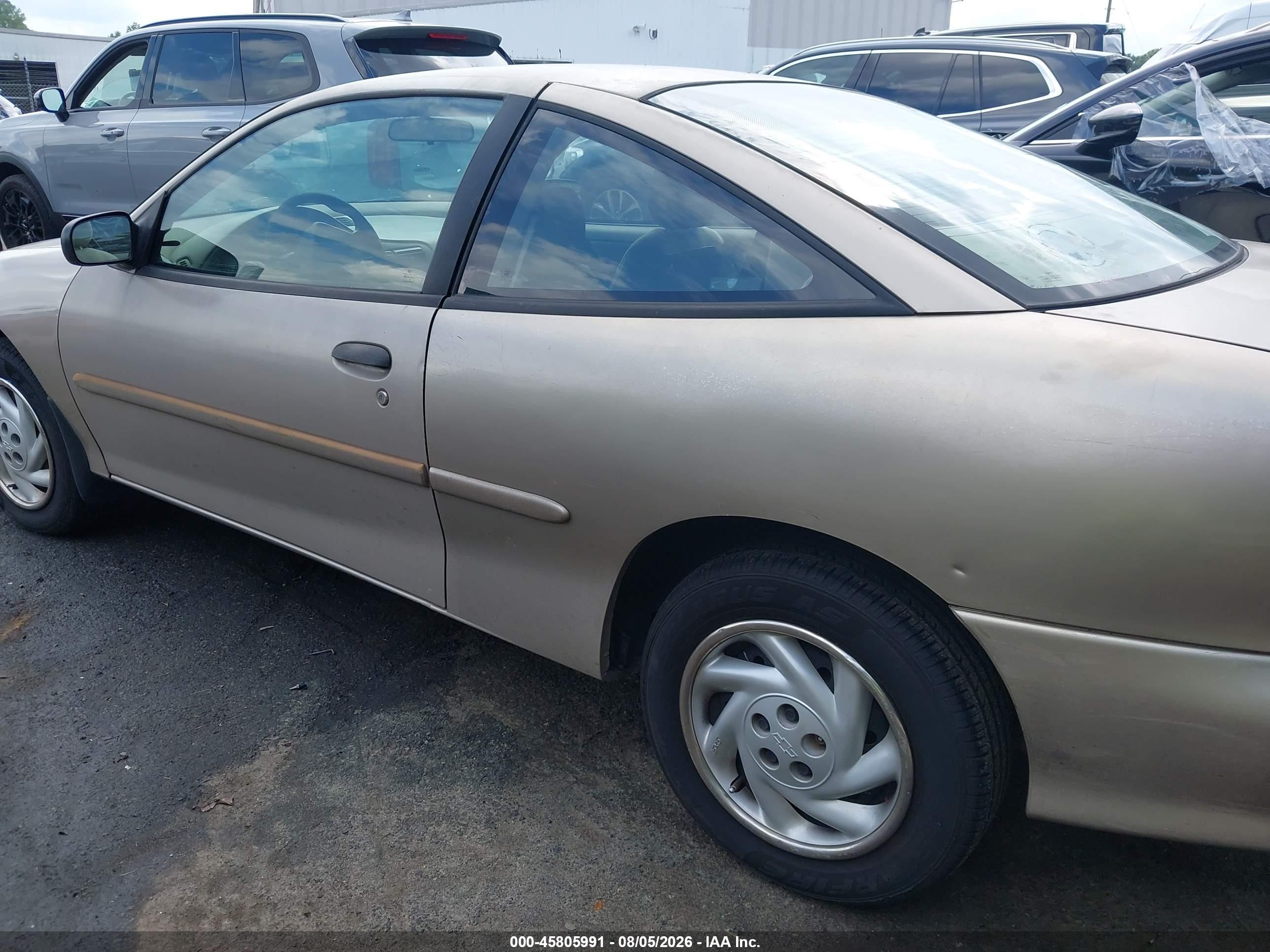 1996 Chevrolet Cavalier   Gold vin: 3G1JC124XTS884956