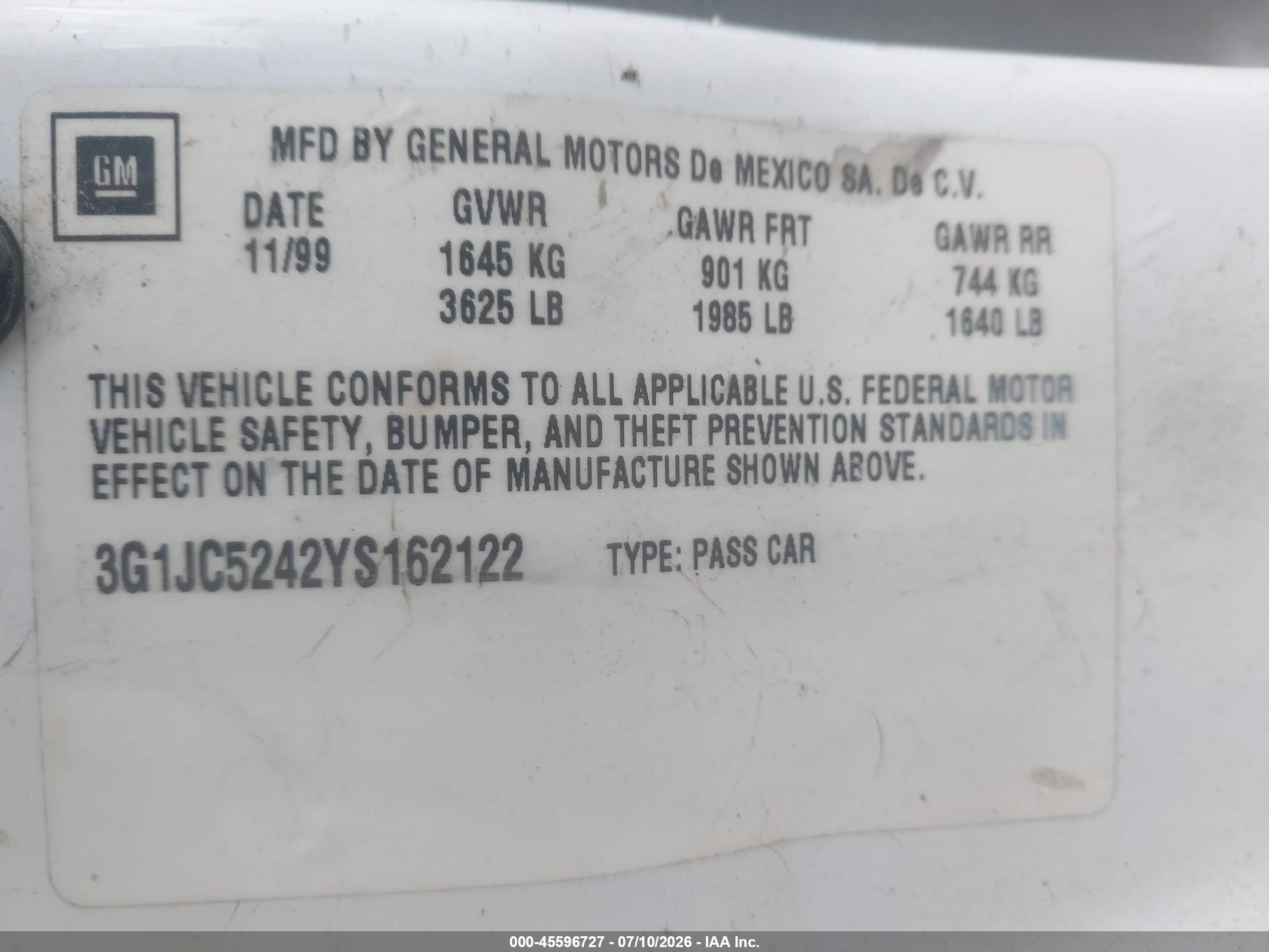 2000 Chevrolet Cavalier   White vin: 3G1JC5242YS162122