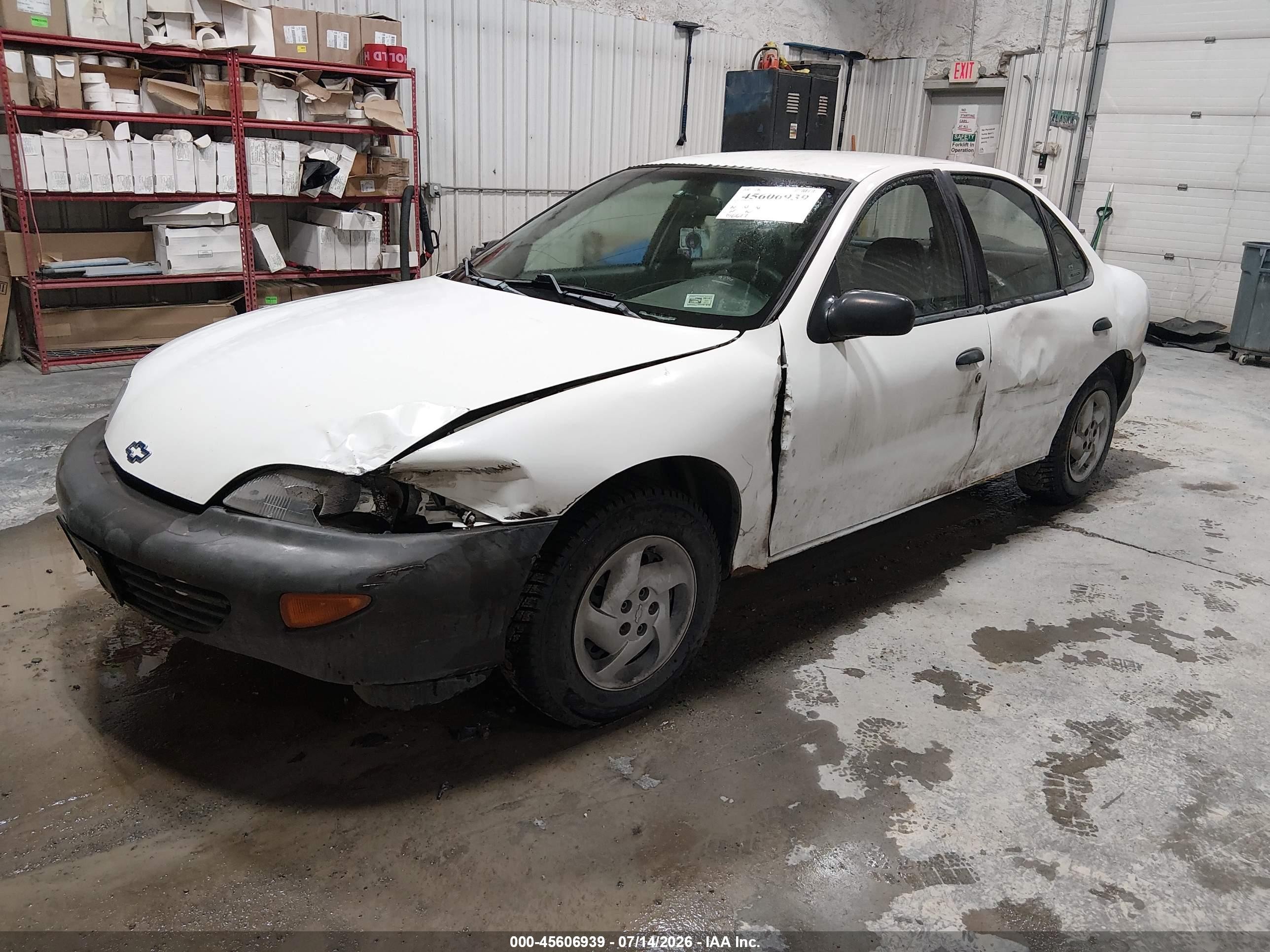 1998 Chevrolet Cavalier   White vin: 3G1JC5247WS842675