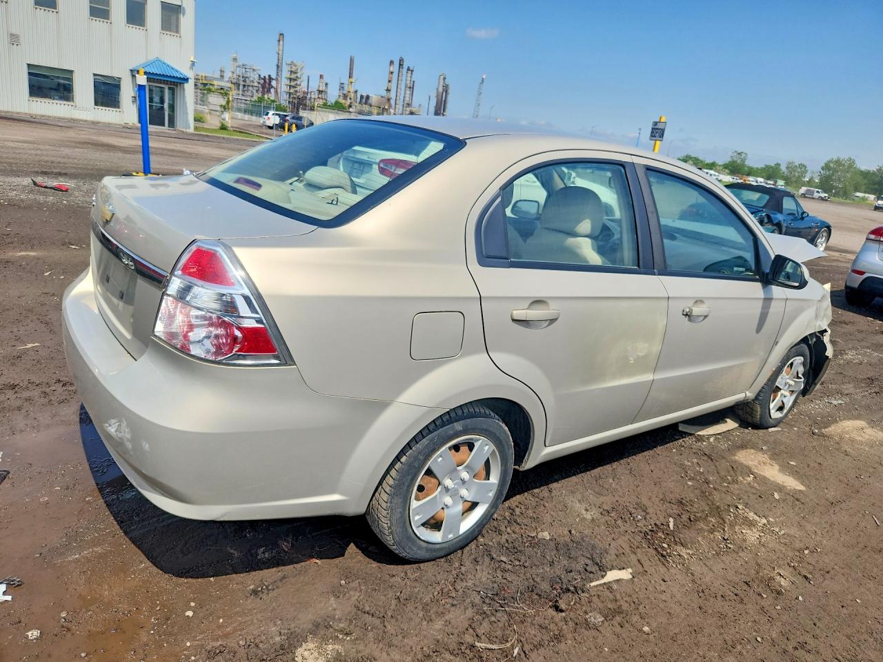 2009 Chevrolet Aveo Beige vin: 3G1TV55E99L120193
