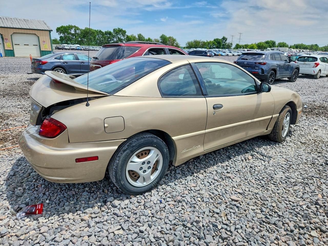 2005 Pontiac Sunfire Gold vin: 3G2JB12F15S217549